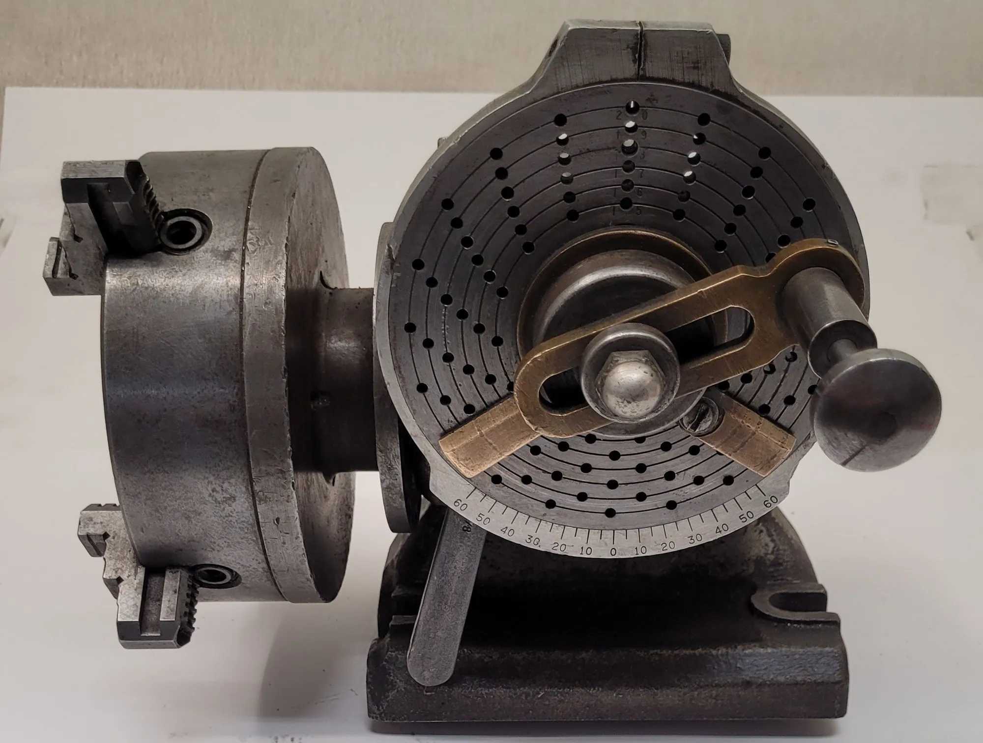 ELLIS DIVIDING HEAD W/ 6 INCH – 4 JAW CHUCK - MACHINE TOOLING