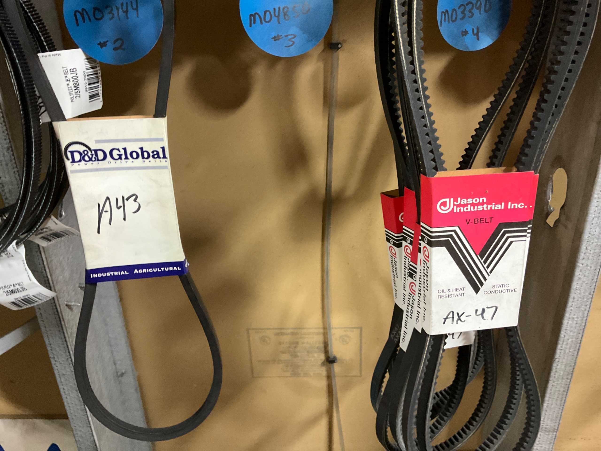 BULK QTY OF BELTS - BELTS