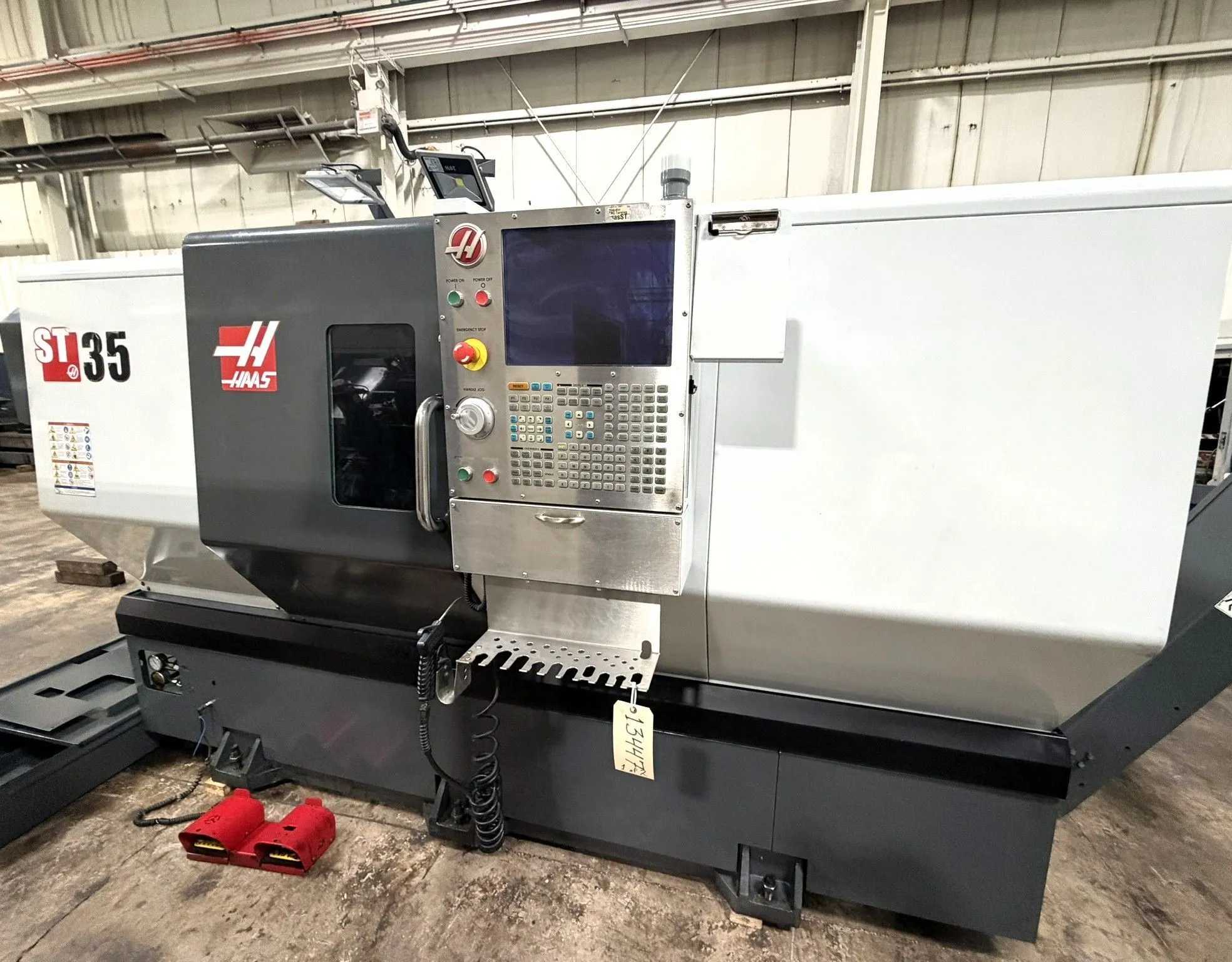 2014 HAAS ST-35 CNC LATHE, 15" CHUCK, 40 HP, 3200 RPM, 4" BAR, 12-STATION TURRET, TAILSTOCK - CNC LATHES