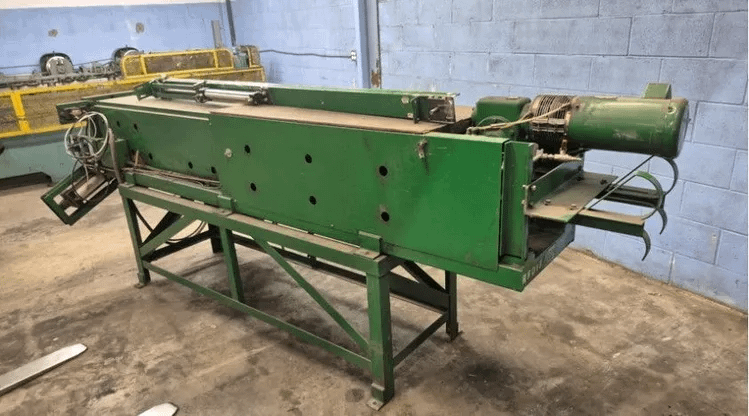 GROVER 2307A ROLL FORMER, 3 HP, 3-PHASE, 30:1 GEAR RATIO, 3,000 LBS - ROLL FORMERS