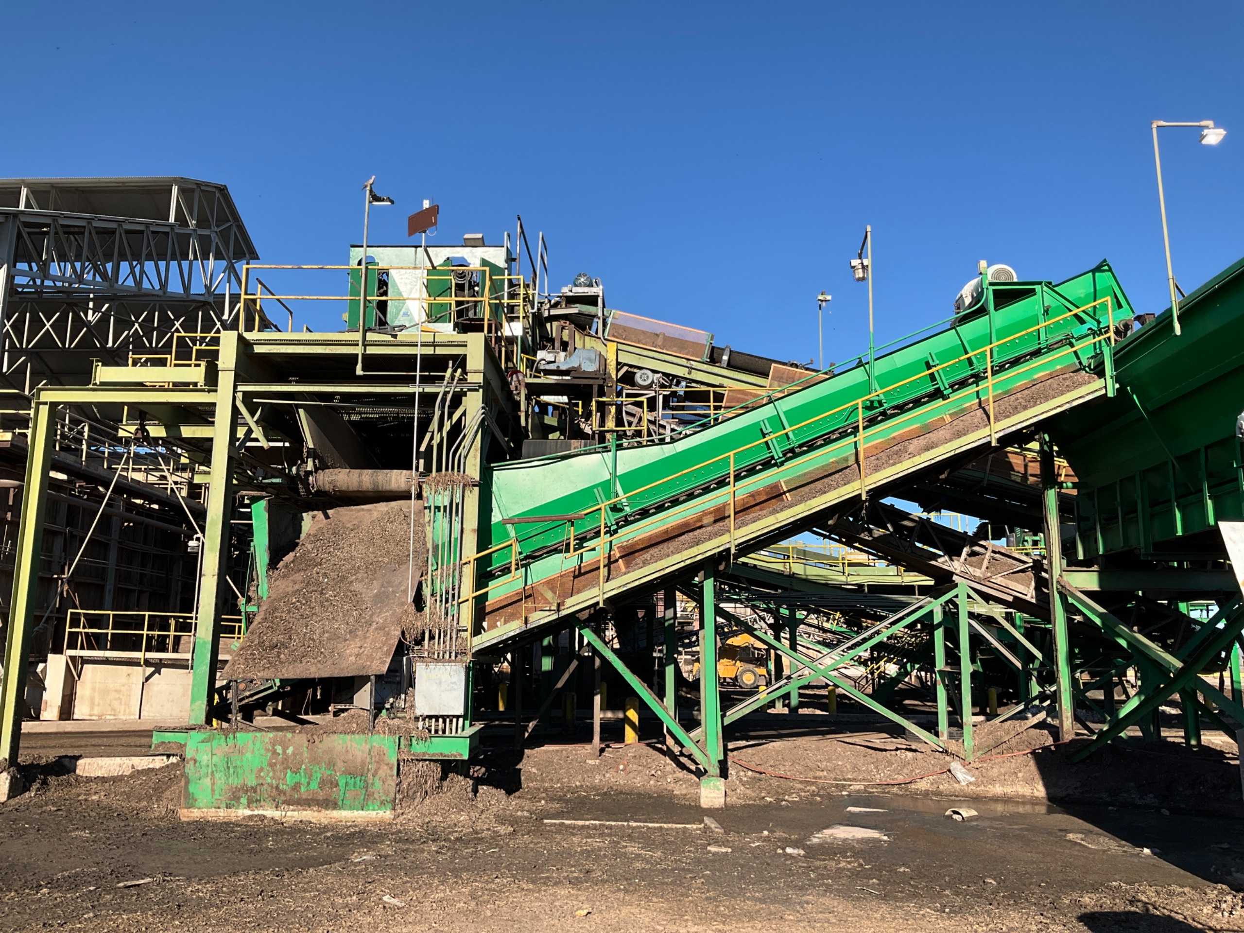 PPI INCLINE BELT CONVEYOR & HOPPER SYSTEM WITH SCALE - BELT CONVEYOR