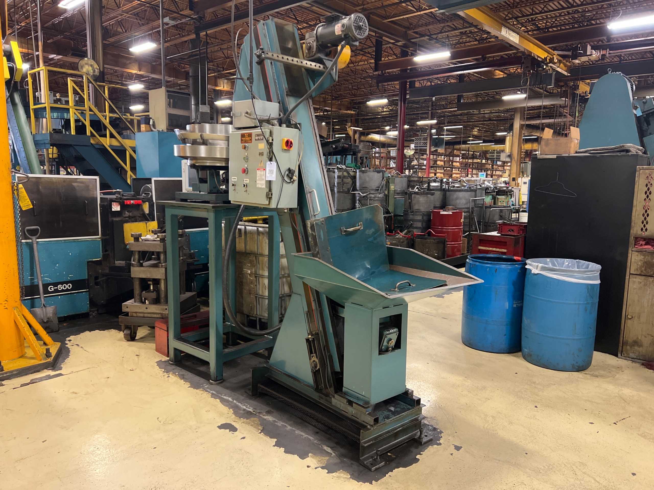 MCKNIGHT AUTOMATION E6-192 PARTS ELEVATOR VIBRATORY BOWL FEEDER - FEEDERS
