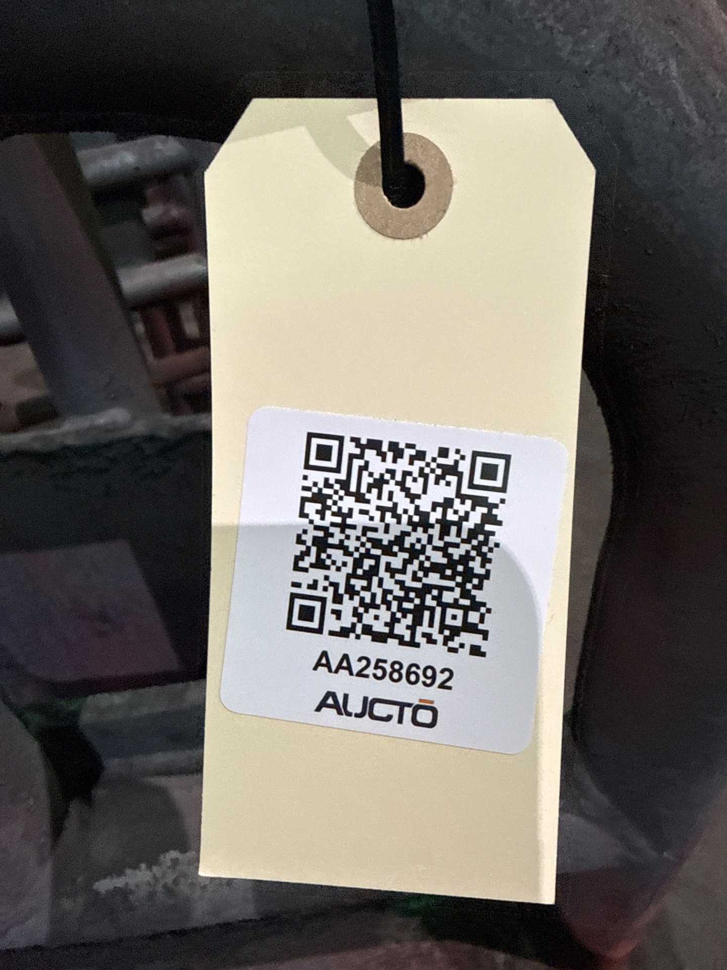 BULK QTY OF WIRE CARRIERS - WIRE MANUFACTURING EQUIPMENT