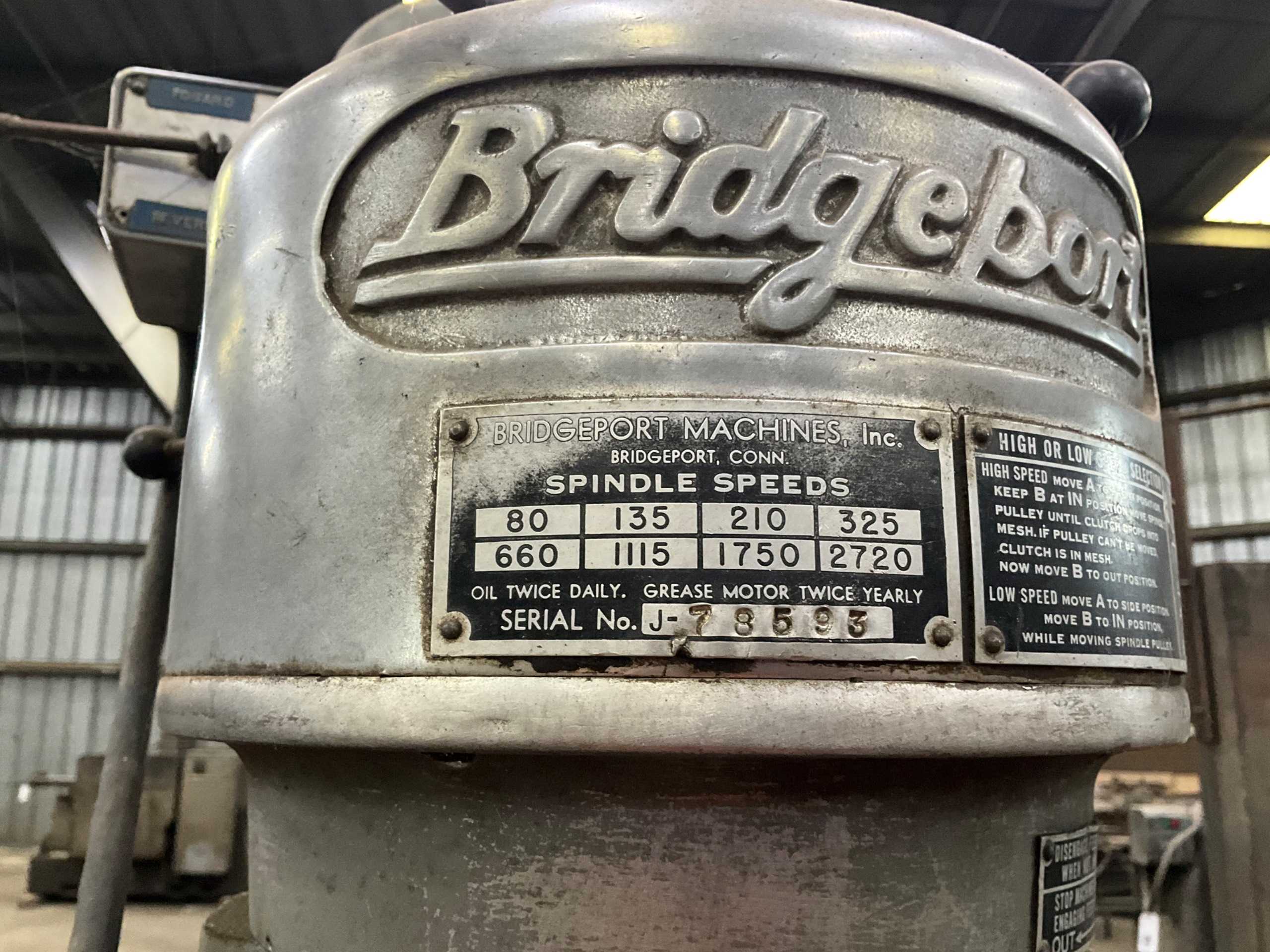 BRIDGEPORT VERTICAL MILLING MACHINE - VERTICAL MILLING MACHINES