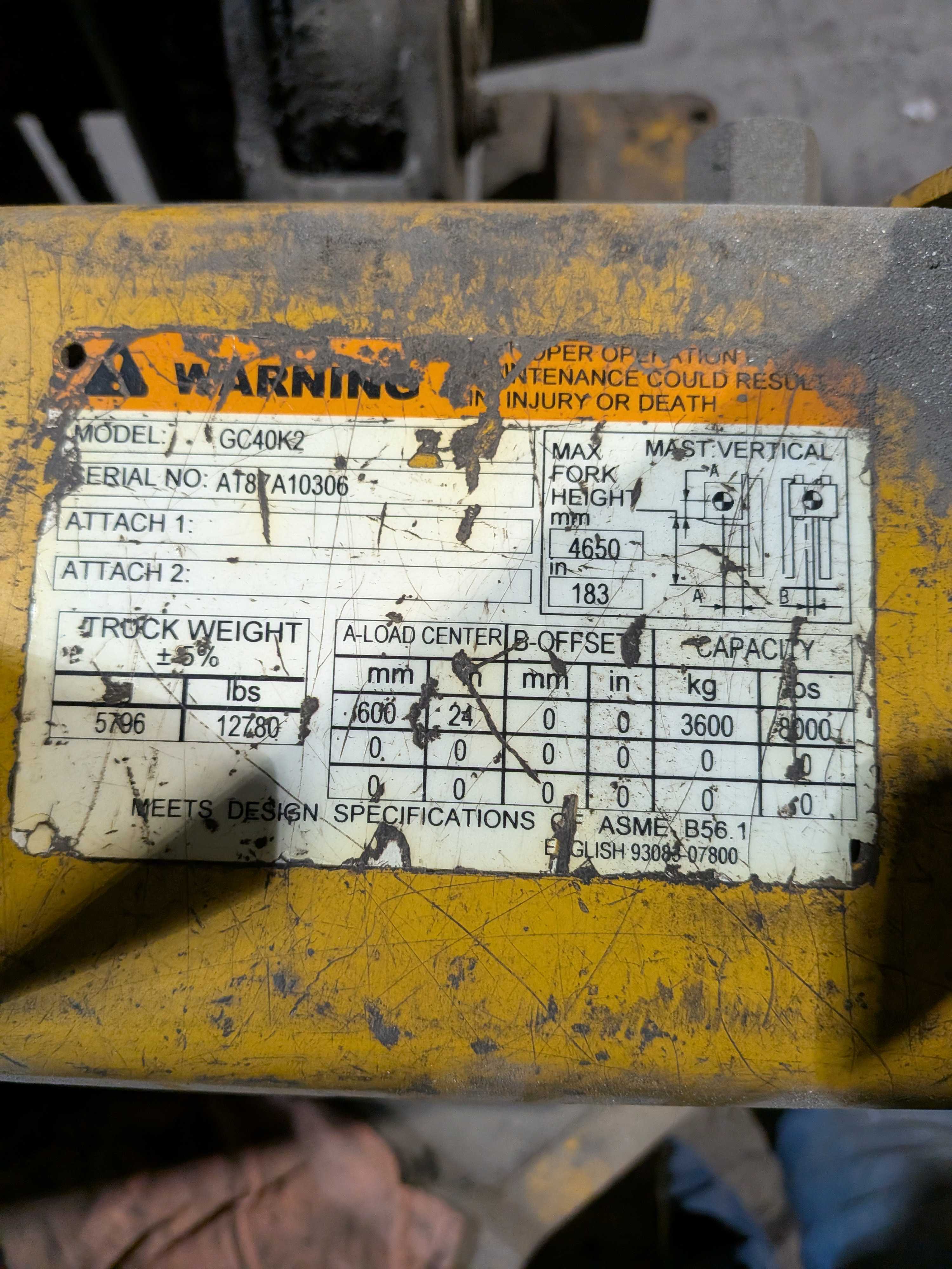 2000 CATERPILLAR GC40K FORKLIFT 8,000LBS CAPACITY 4.3L V6 ENGINE LPG/GASOLINE SOLID CUSHION TIRES - SIT-DOWN FORKLIFTS