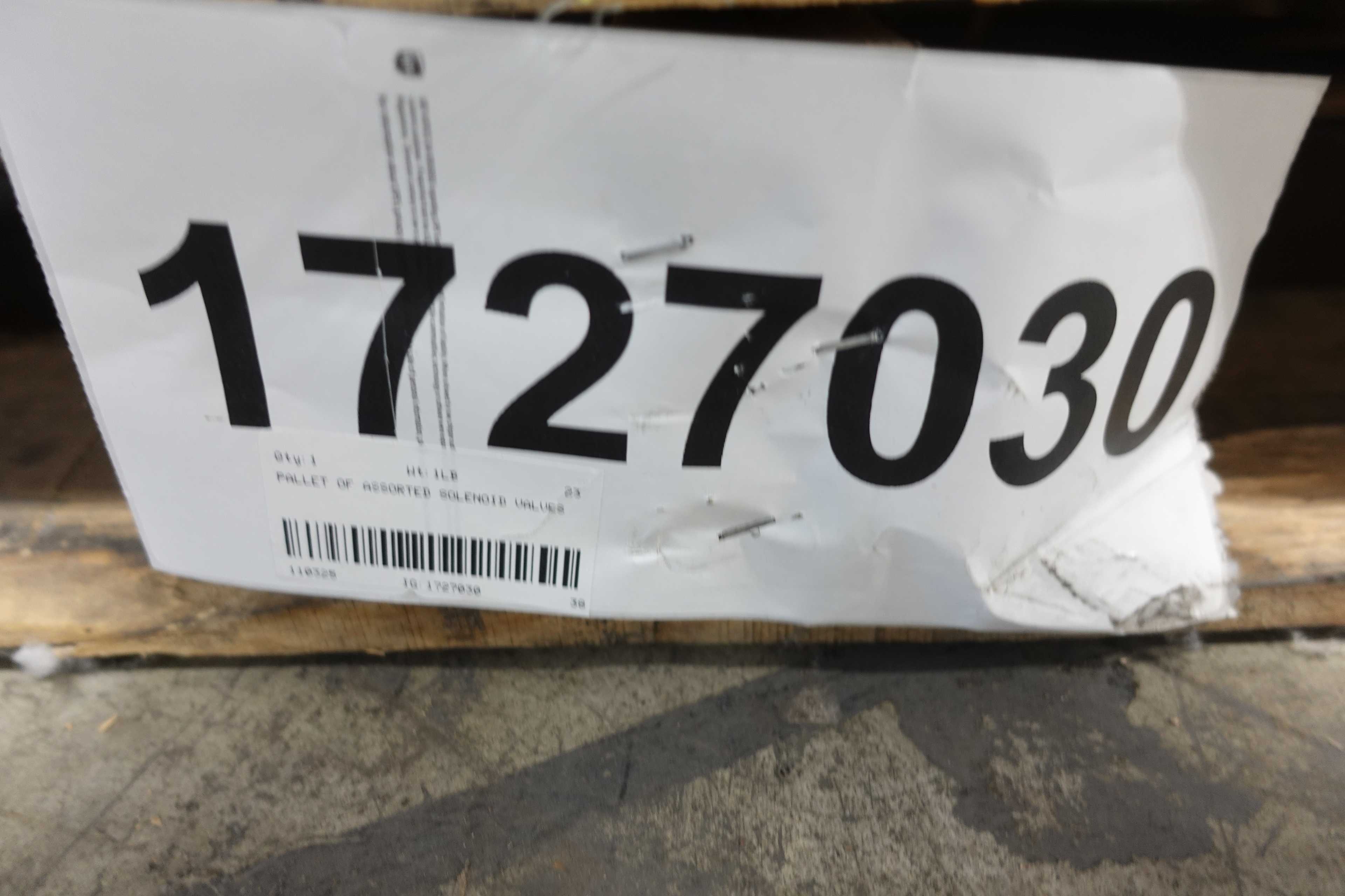 SKU 1727030 - PALLET OF ASSORTED SOLENOID VALVES, PARKER, ASCO, VERSA, AIRTEC, NORGREN - SOLENOID VALVE