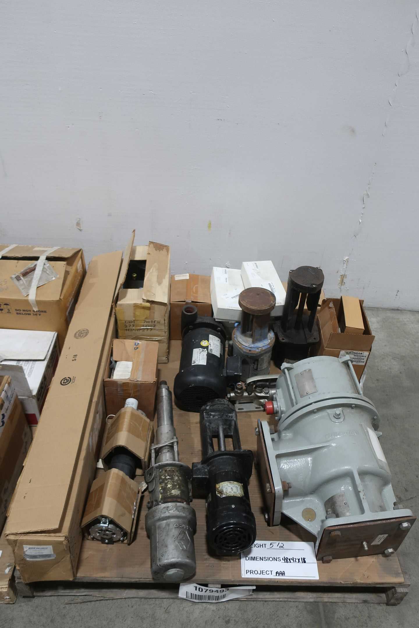 2 PALLETS OF ASSORTED PUMPS - PUMPS