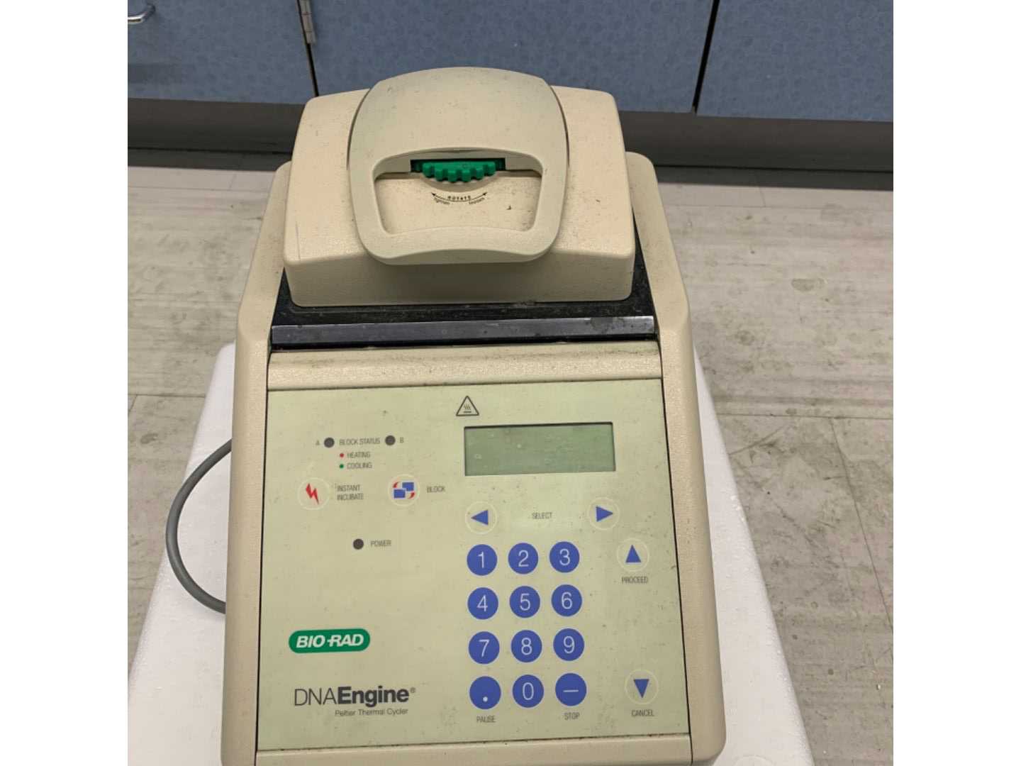 BIO-RAD PTC-200 THERMAL CYCLER - LAB & SCIENTIFIC