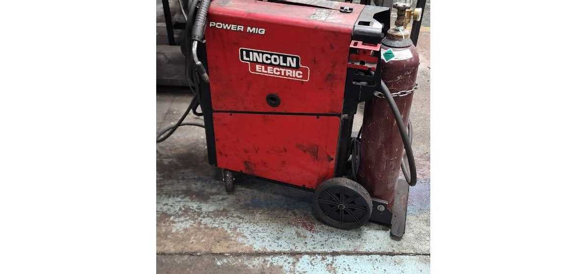 LINCOLN ELECTRIC POWER MIG 260  MIG WELDER - MIG WELDER