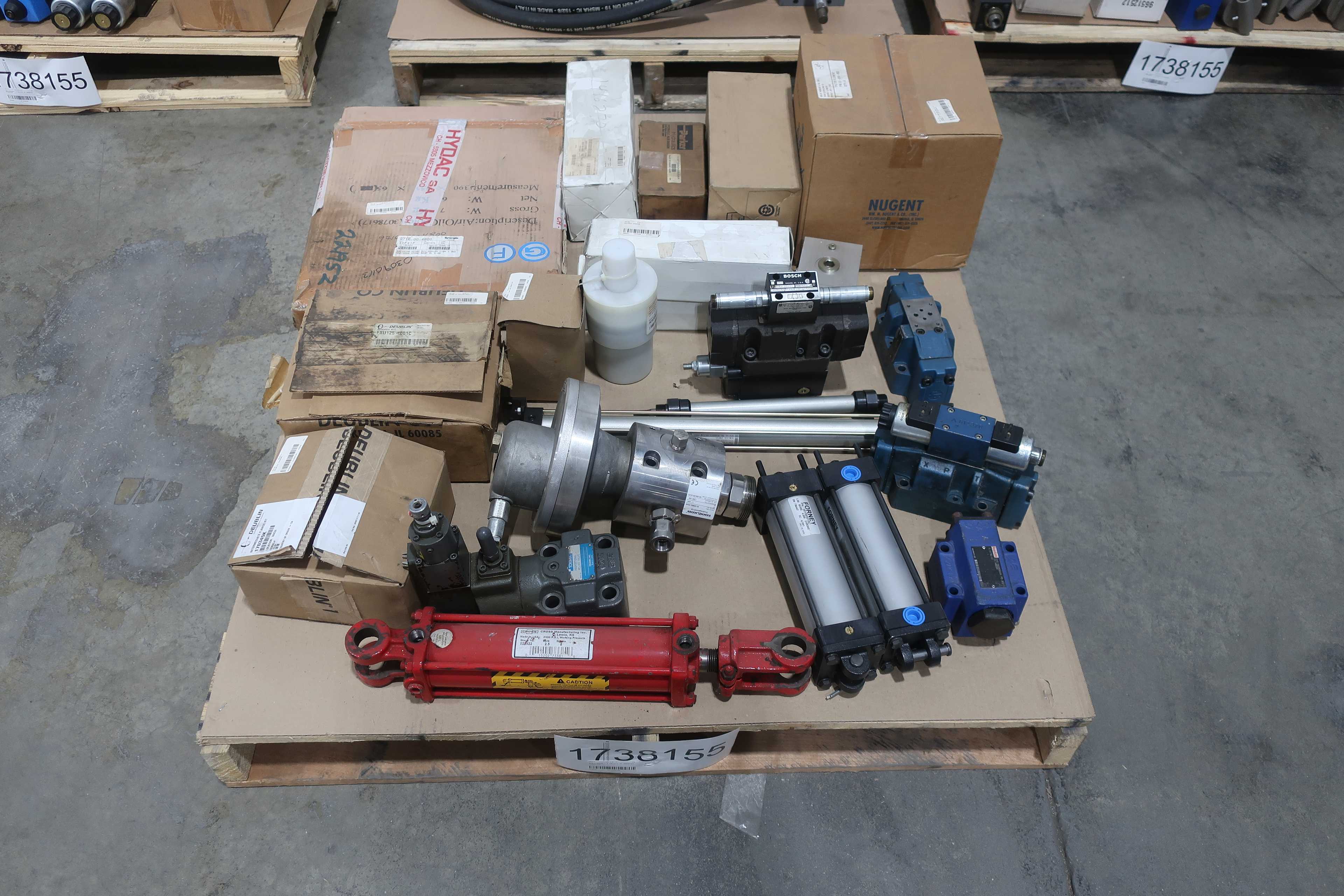 SKU 1738155 - 4 PALLETS OF ASSORTED HYDRALICS - HYDRAULIC PARTS