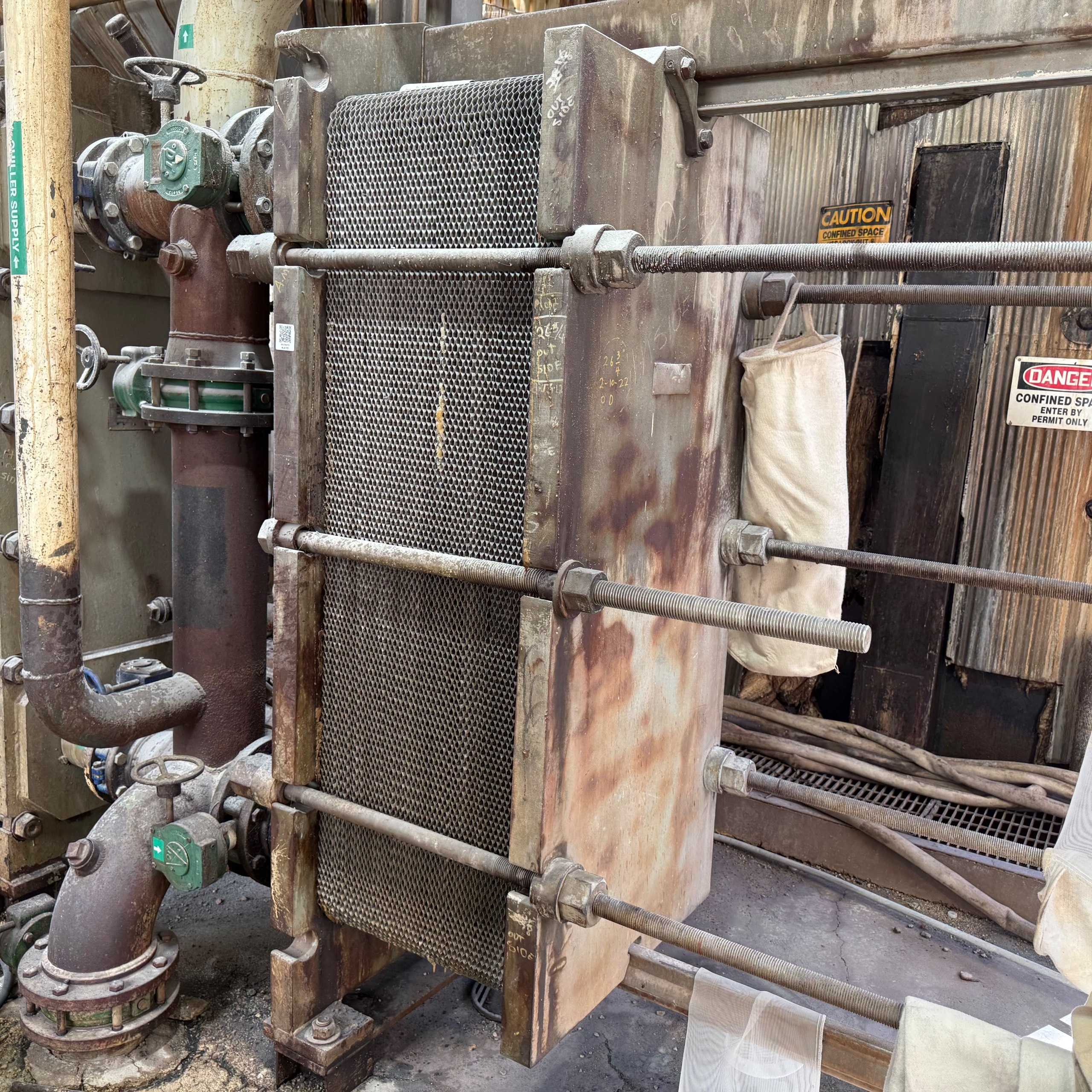 1975 ALFA LAVAL AM20-HBM HEAT EXCHANGER - PLATE HEAT EXCHANGER