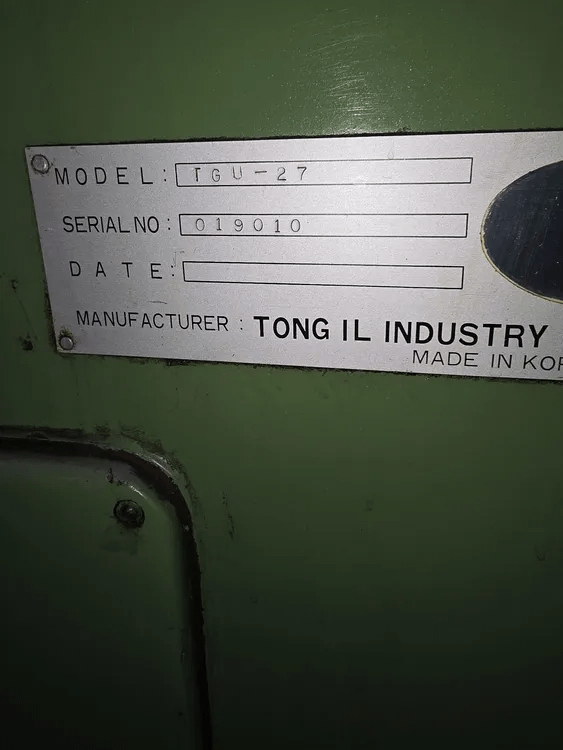1988 TONGIL TGU-27 UNIVERSAL CYLINDRICAL GRINDER, 10.6" X 20" CENTERS, 5 HP, 208V 3-PHASE - CYLINDRICAL GRINDERS