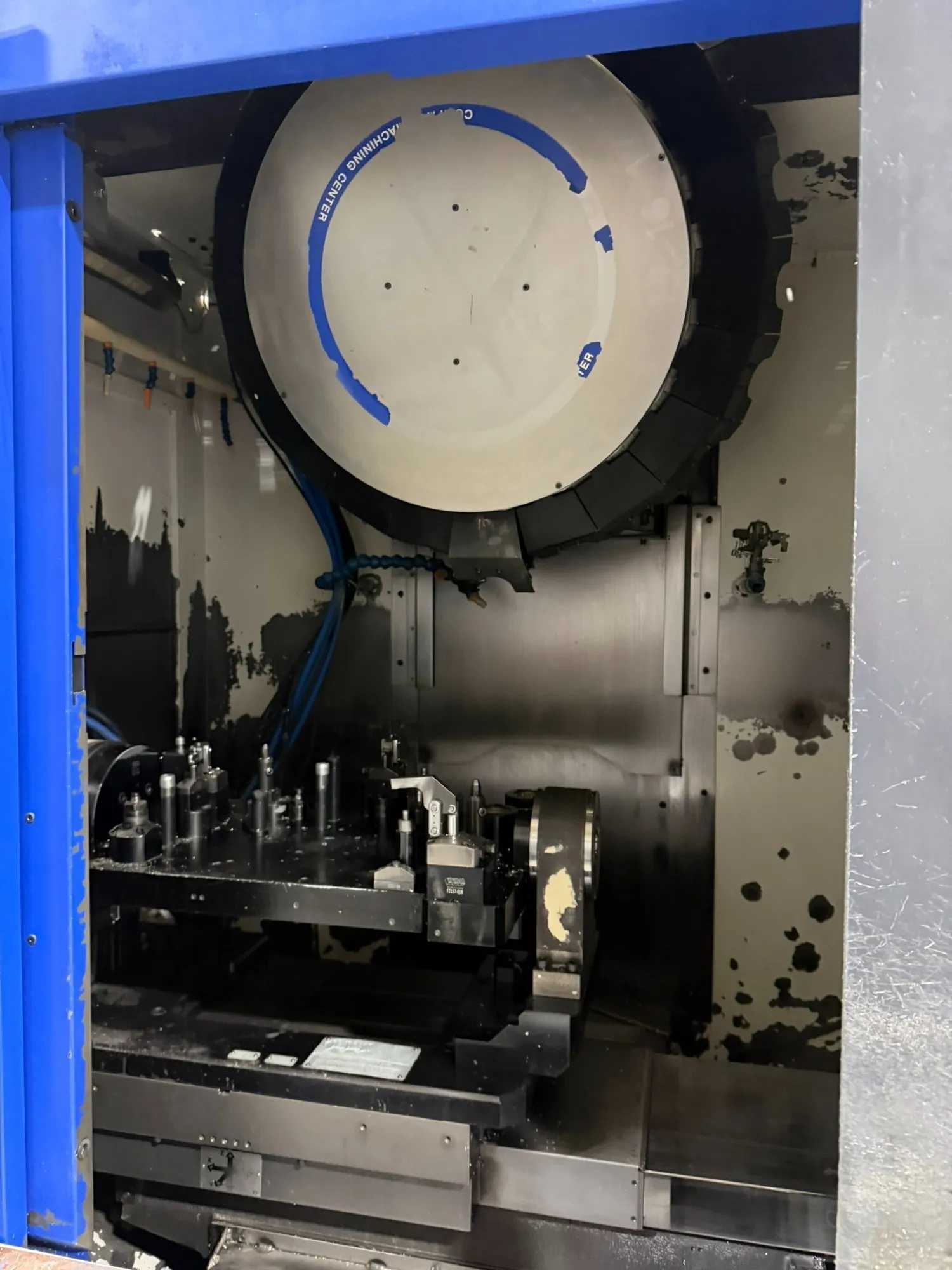 2015 BROTHER SPEEDIO S500X1 4-AXIS VERTICAL MACHINING CENTER, 10K RPM, BT30, 21 ATC, 4TH AXIS - VERTICAL MACHINING CENTERS