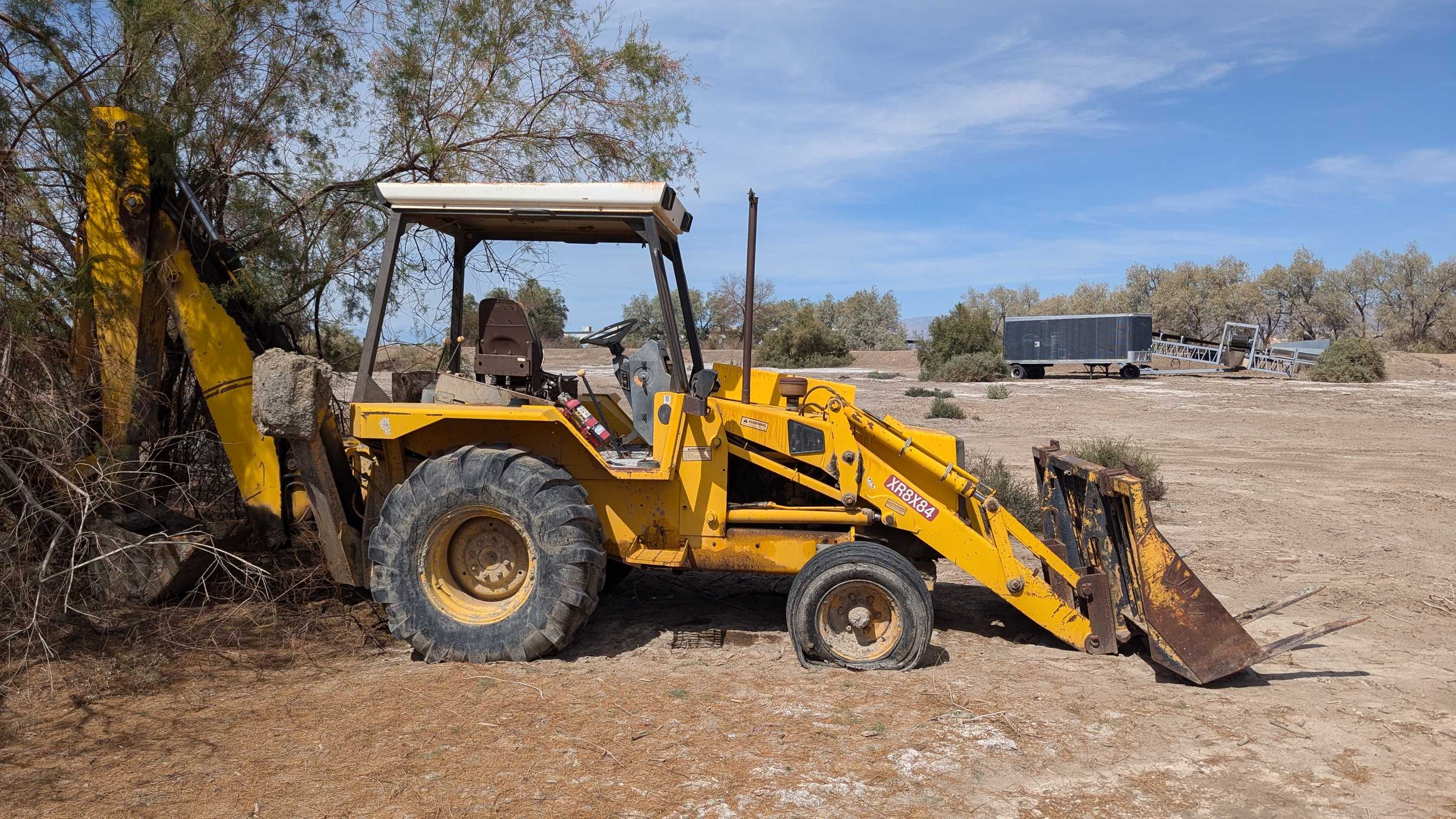 JCB BACKHOE LOADER - BACKHOES