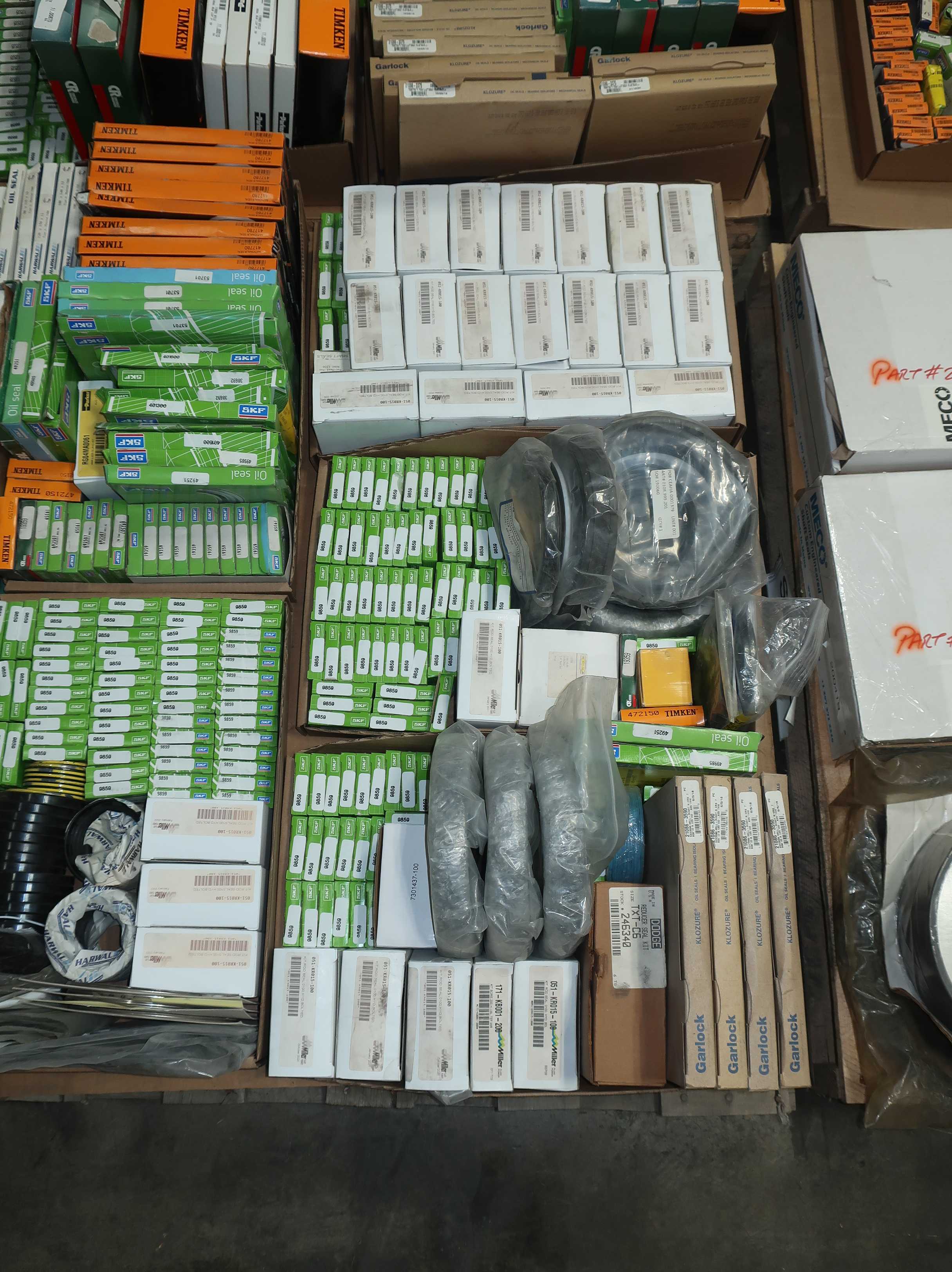 SKU 1754824 - 4 PALLETS OF ASSORTED SEALS AND GASKETS - SEALS & GASKETS