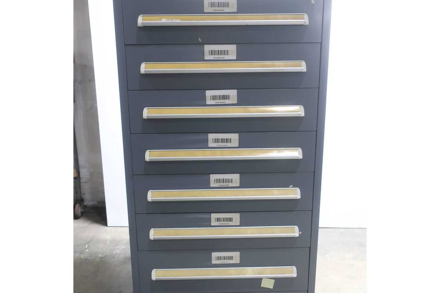 STANLEY VIDMAR 8 DRAWER CABINET STANLEY VIDMAR 8 DRAWER CABINET