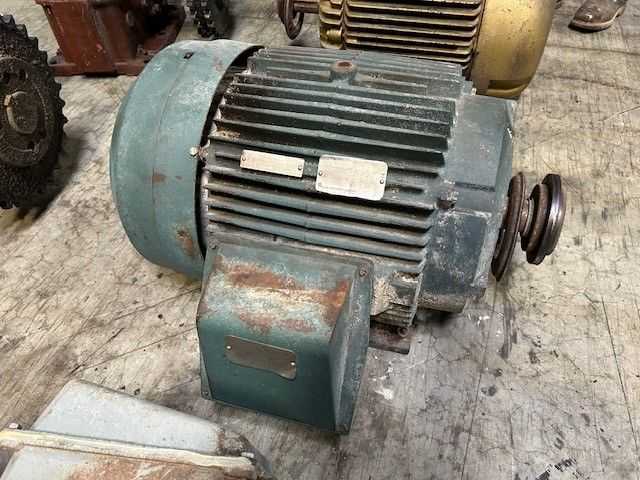 RELIANCE ELECTRIC P36G4552A AC MOTOR - AC MOTOR