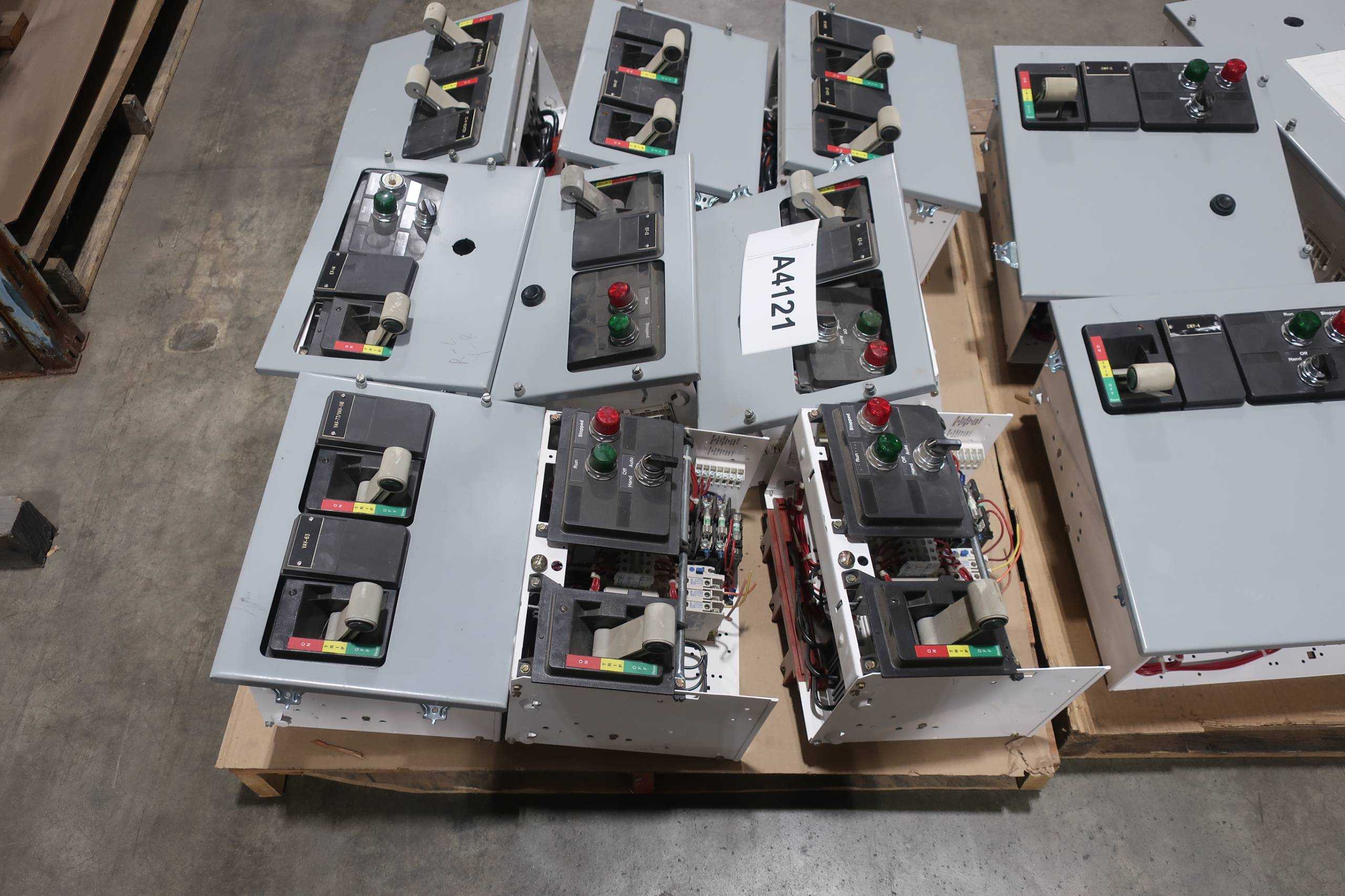 2 PALLETS OF ASSORTED CUTTLER HAMMER MCC BUCKETS - MOTOR CONTROL CENTERS