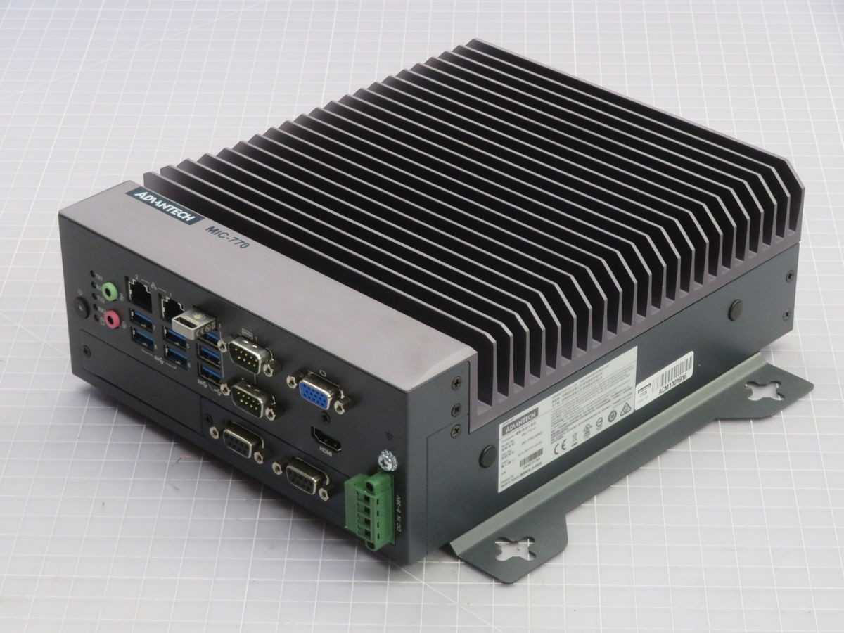 Advantech MIC-770 V1 Compact Fanless Control System T263132 - AUTOMATION & CONTROLS