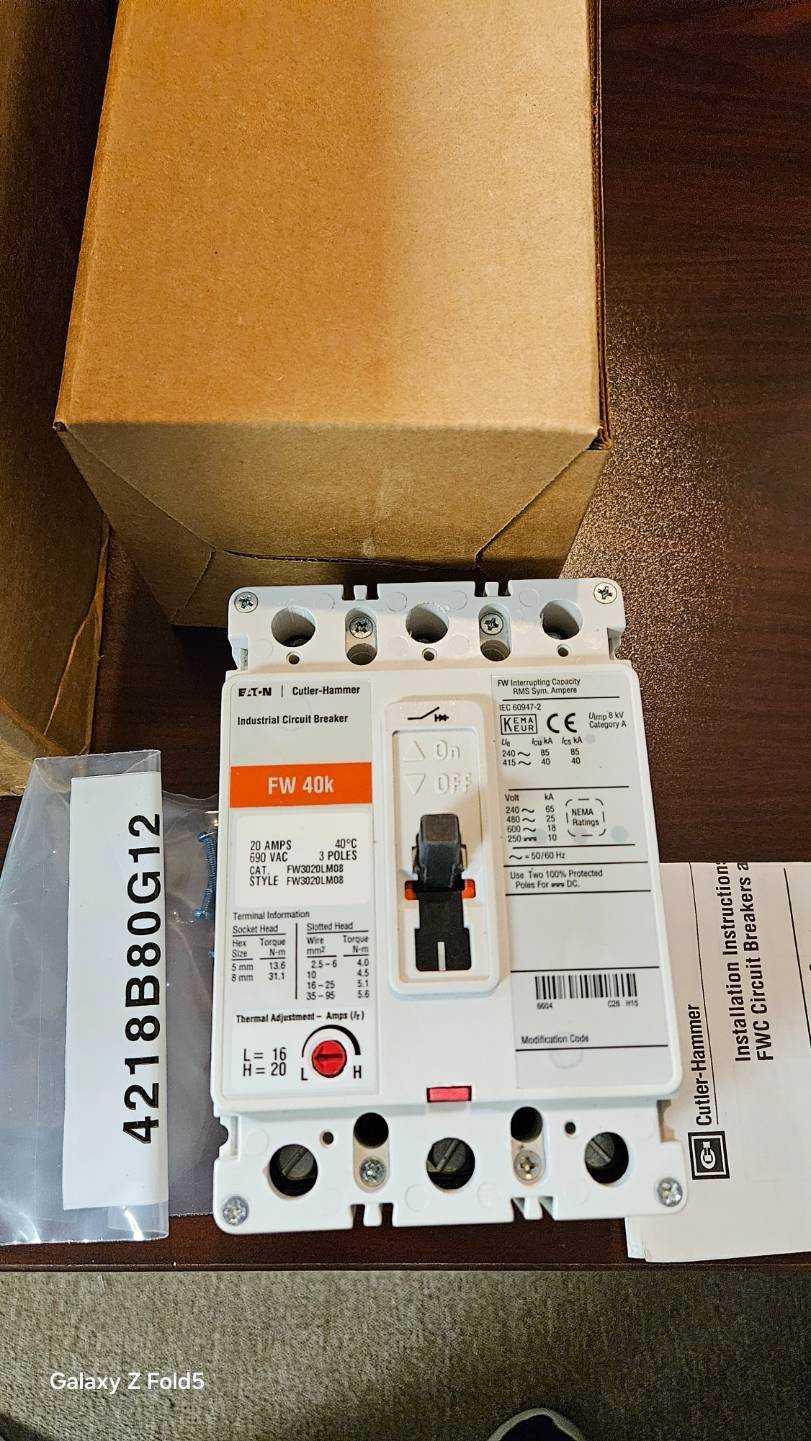 EATON CUTLER HAMMER FW3020LM08 CIRCUIT BREAKER - CIRCUIT BREAKERS