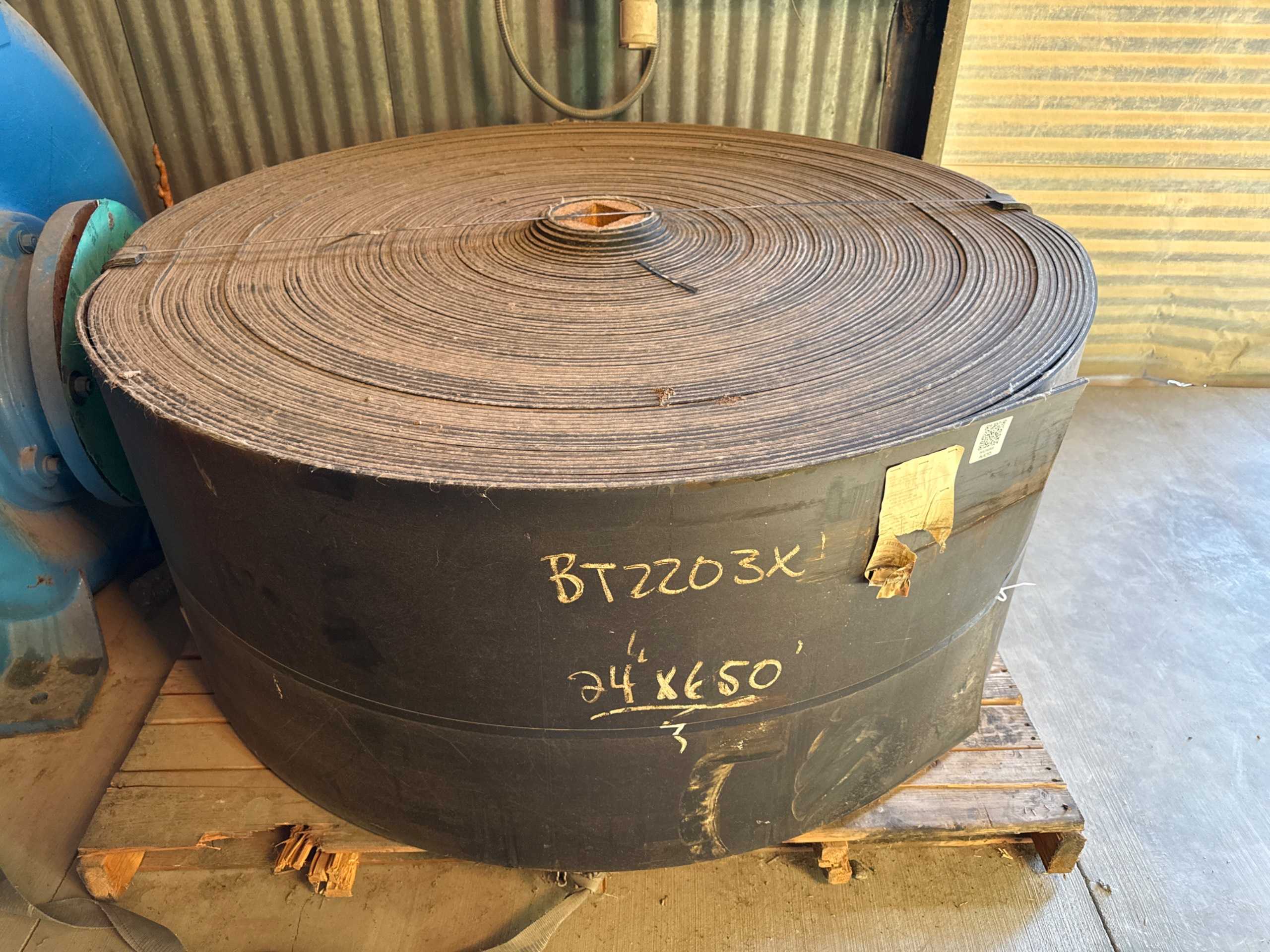 CONVEYOR BELT 24 IN X 650 FT - CONVEYOR PARTS