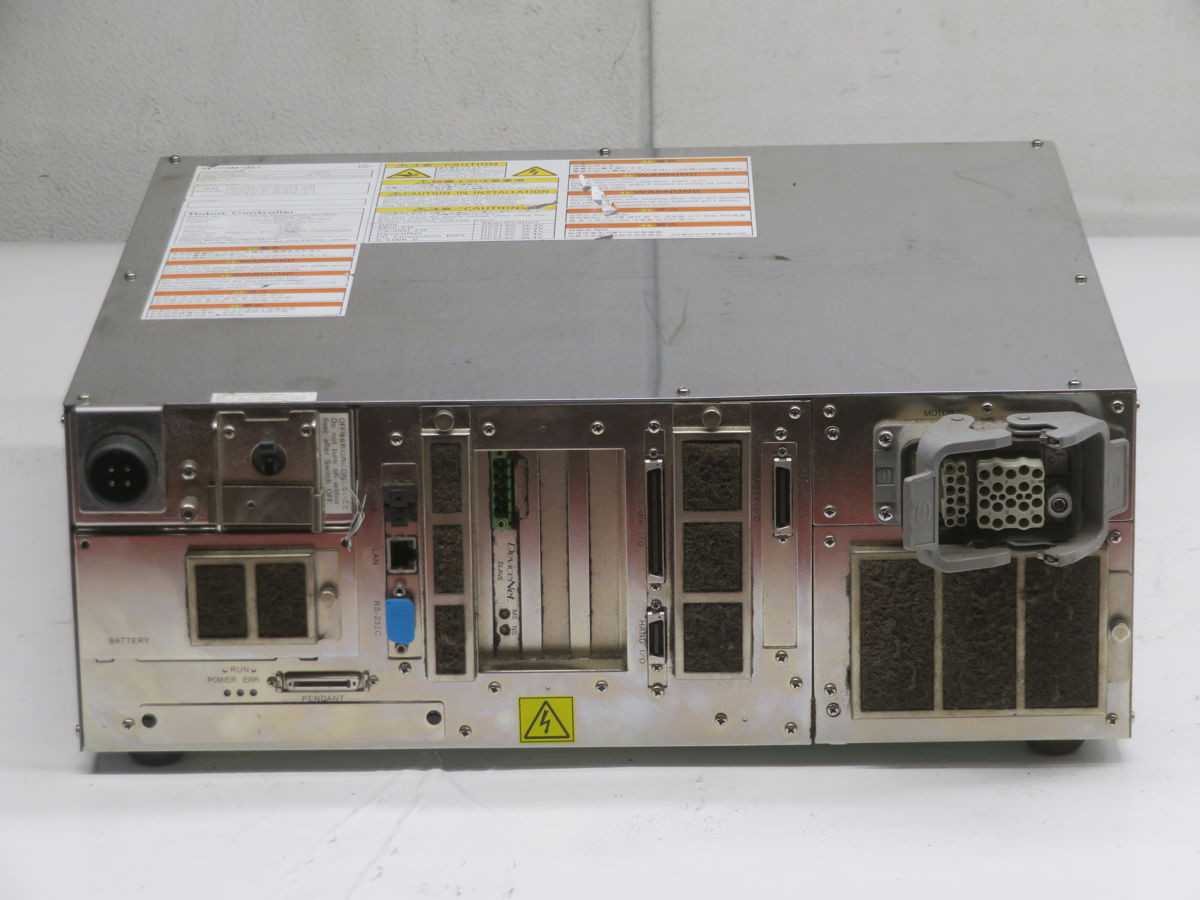 DENSO RC7M-VSA2-2NNM-NB-NNN CONTROLS FOR ROBOTS, 6 AXIS, 2.53 KW OUTPUT, 16 DI, 16 DO - ROBOT CONTROLLERS