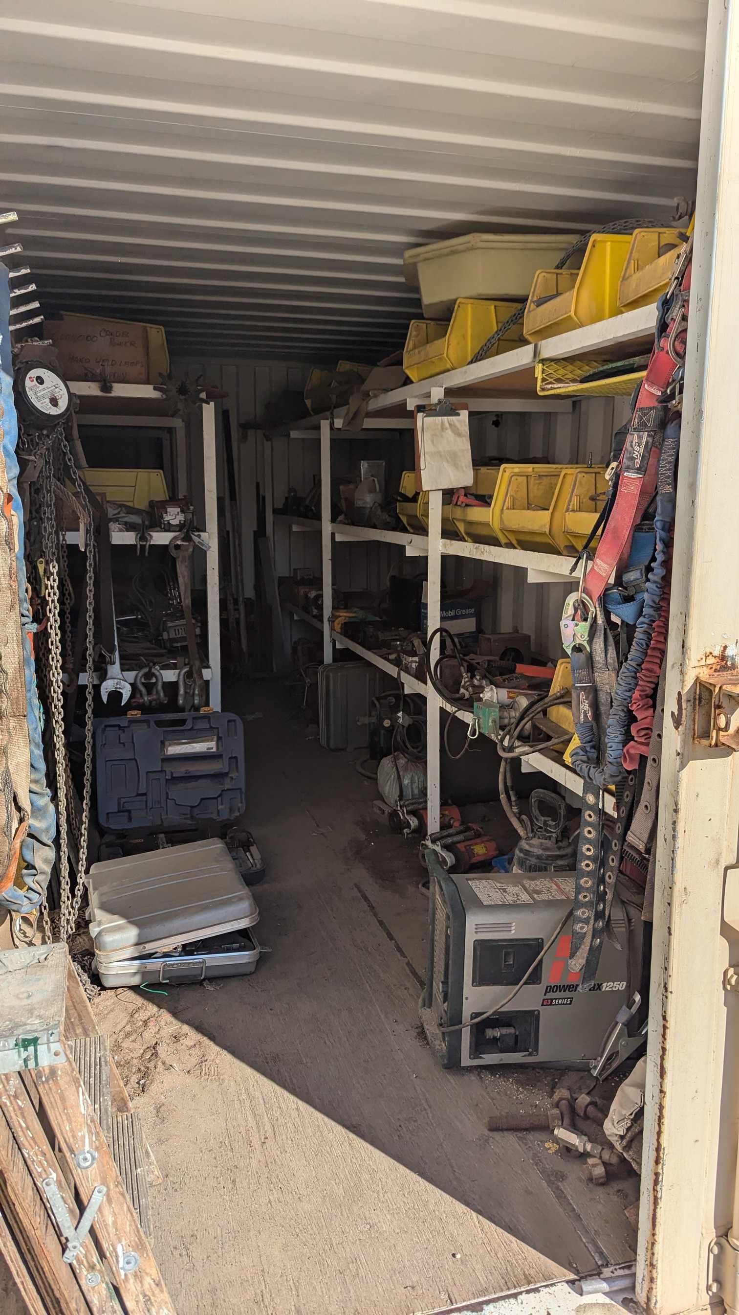 BULK QTY OF TOOLS & MAINTENANCE EQUIPMENT - INDUSTRIAL PARTS