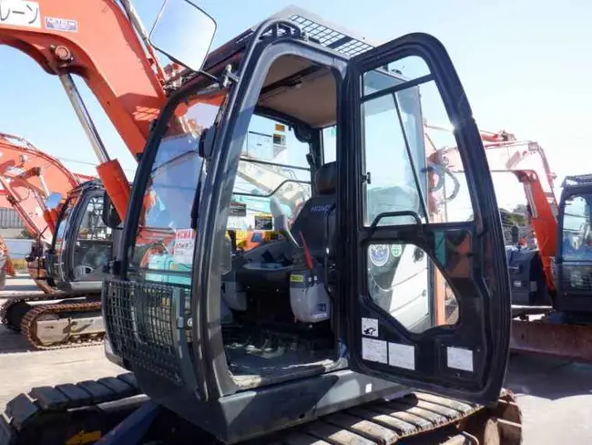 2018 HITACHI ZX75US-5B CRAWLER EXCAVATOR - undefined