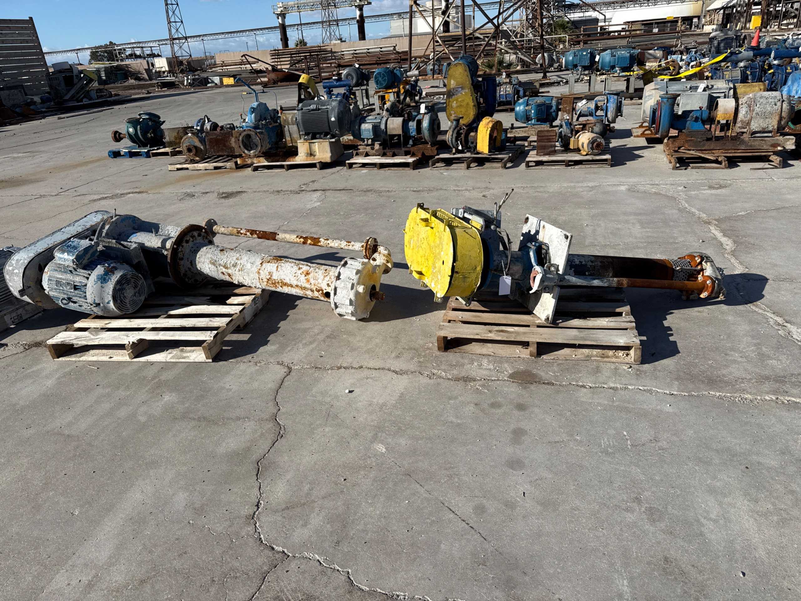 QTY 2: PUMP & MOTOR ASSEMBLY - PUMPS