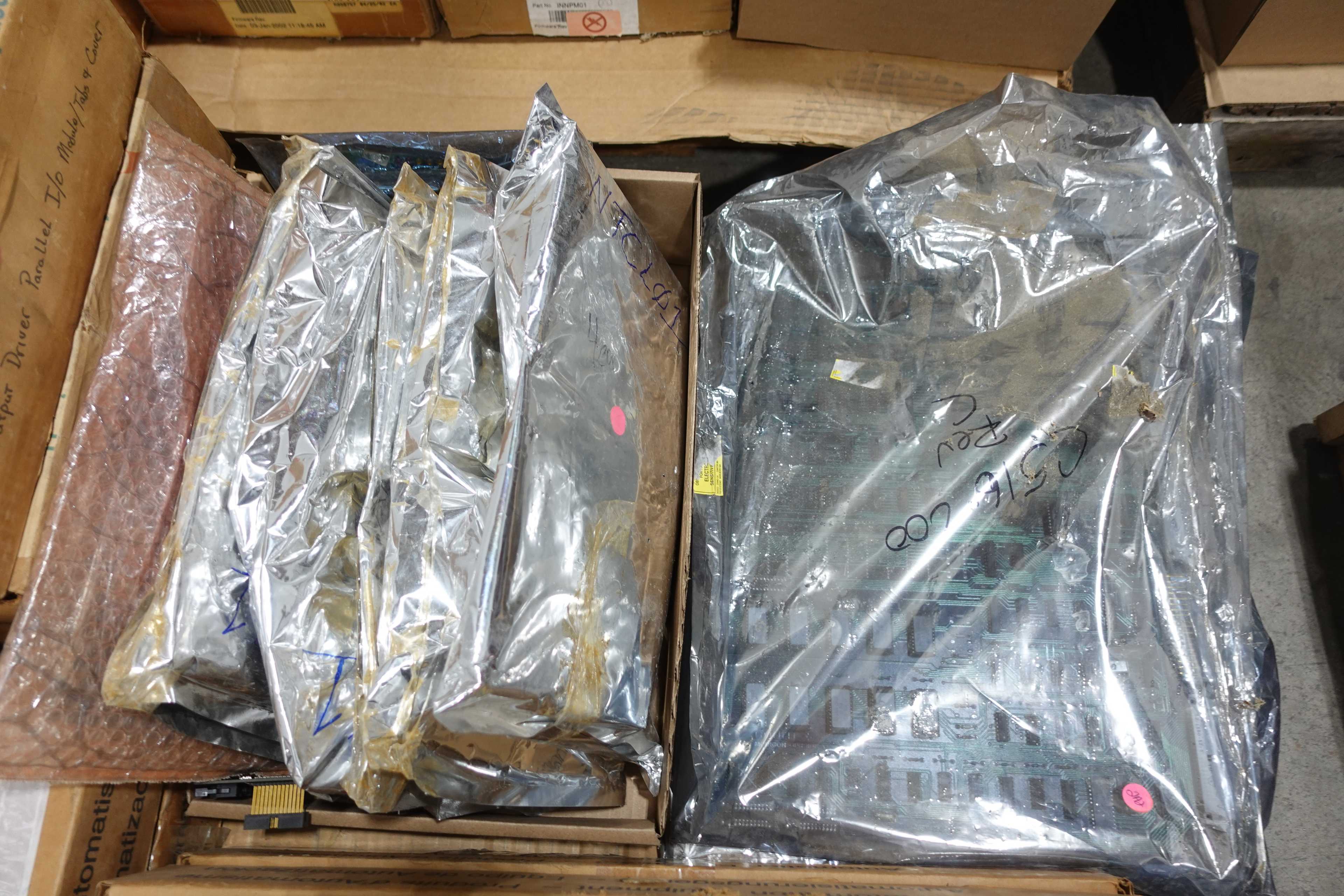 4 PALLETS OF ASSORTED PCB CIRCUIT BOARDS - PCB CIRCUIT BOARDS