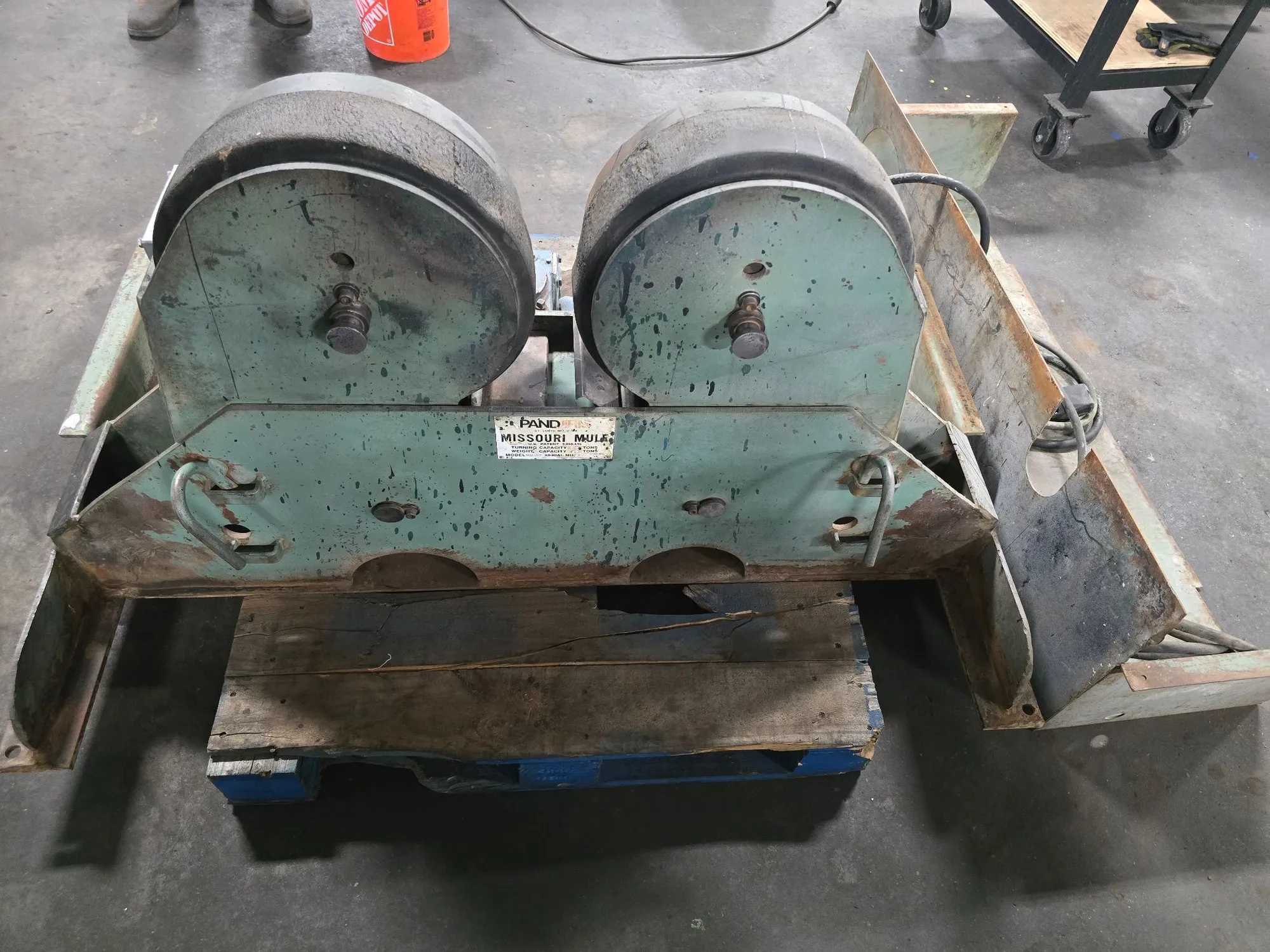 PANDJIRIS MM-15/5-T TURNING ROLLS, 30K LB TURNING, 10K LB LOAD, 4-144IN PIPE DIA, 1HP - TURNING ROLLS