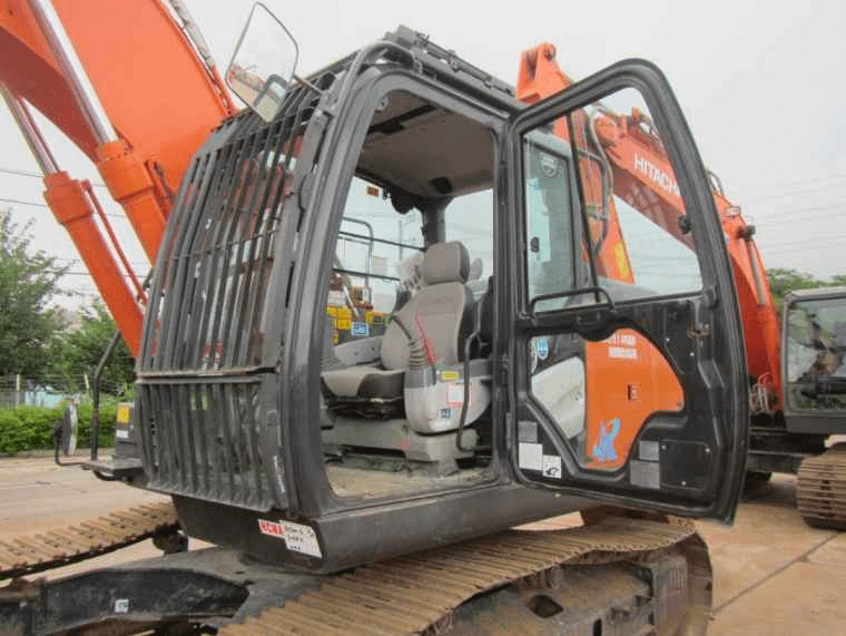 2019 HITACHI ZX200-6 CRAWLER EXCAVATOR - CRAWLER EXCAVATOR