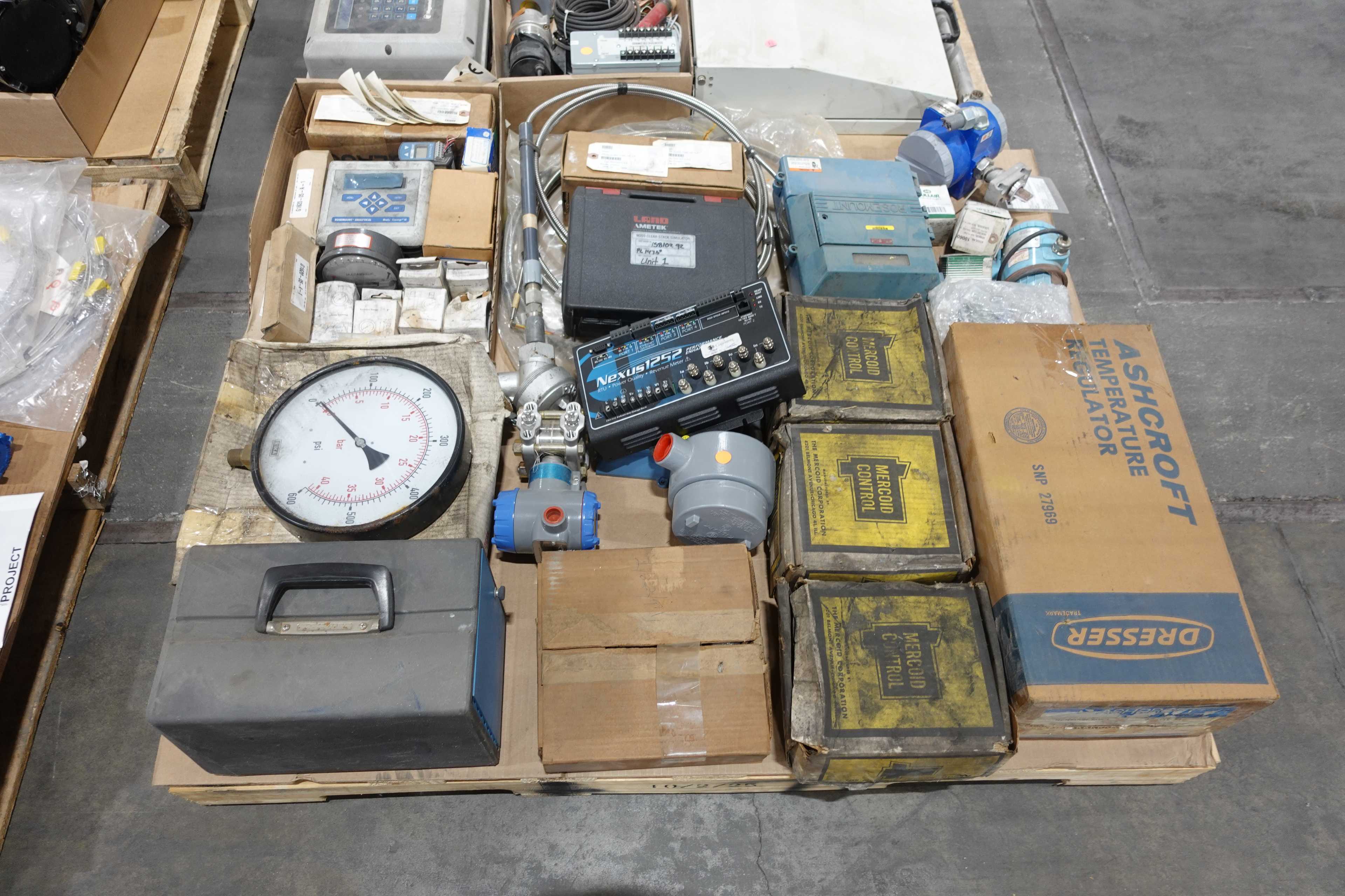 4 PALLETS OF ASSORTED INSTRUMENTATION, TRANSMITTERS, GAUGES, SENSORS, METERS, POSITIONERS - INSTRUMENTATION