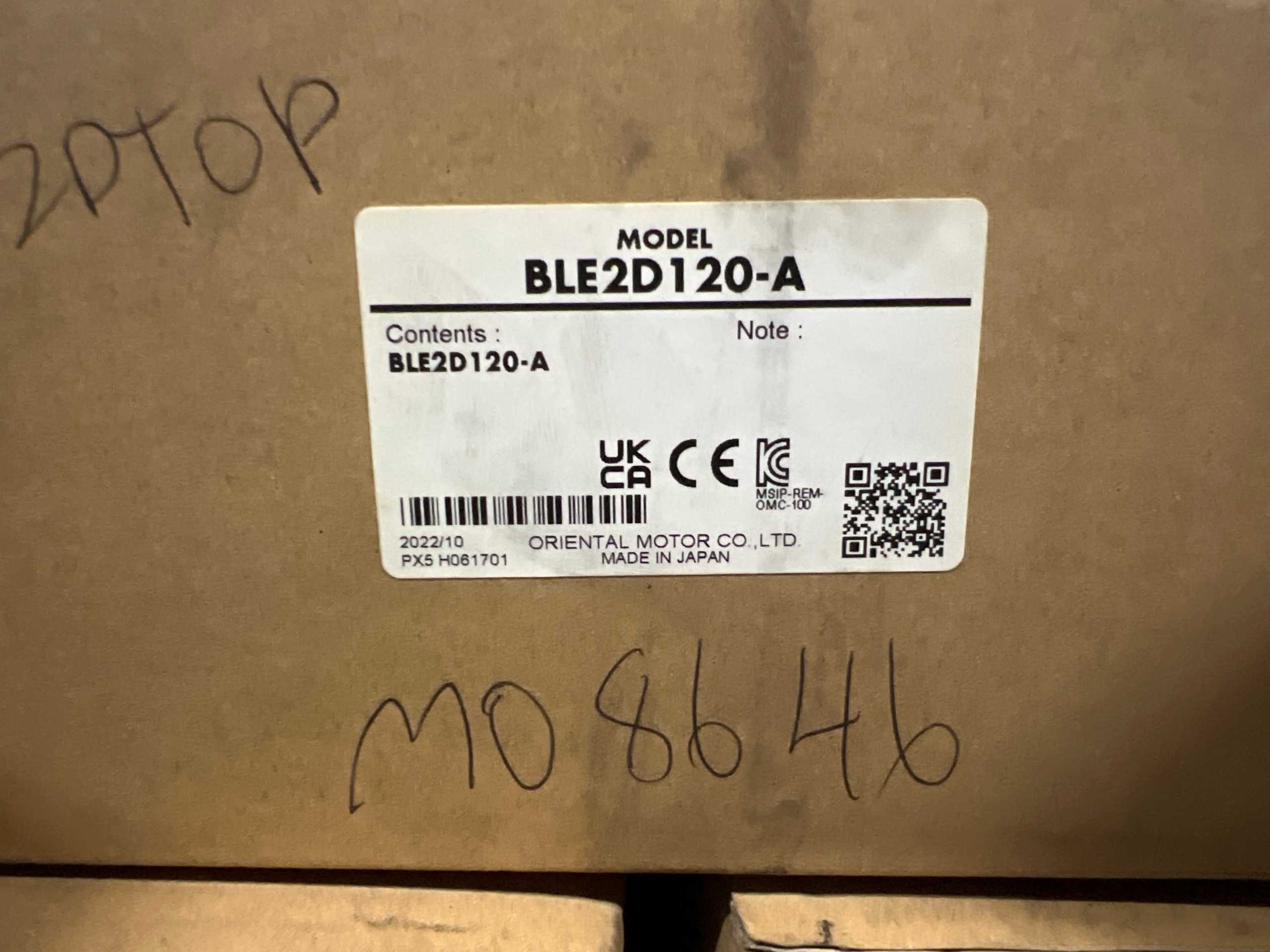 BULK QTY OF SERVO MOTORS - SERVO MOTORS