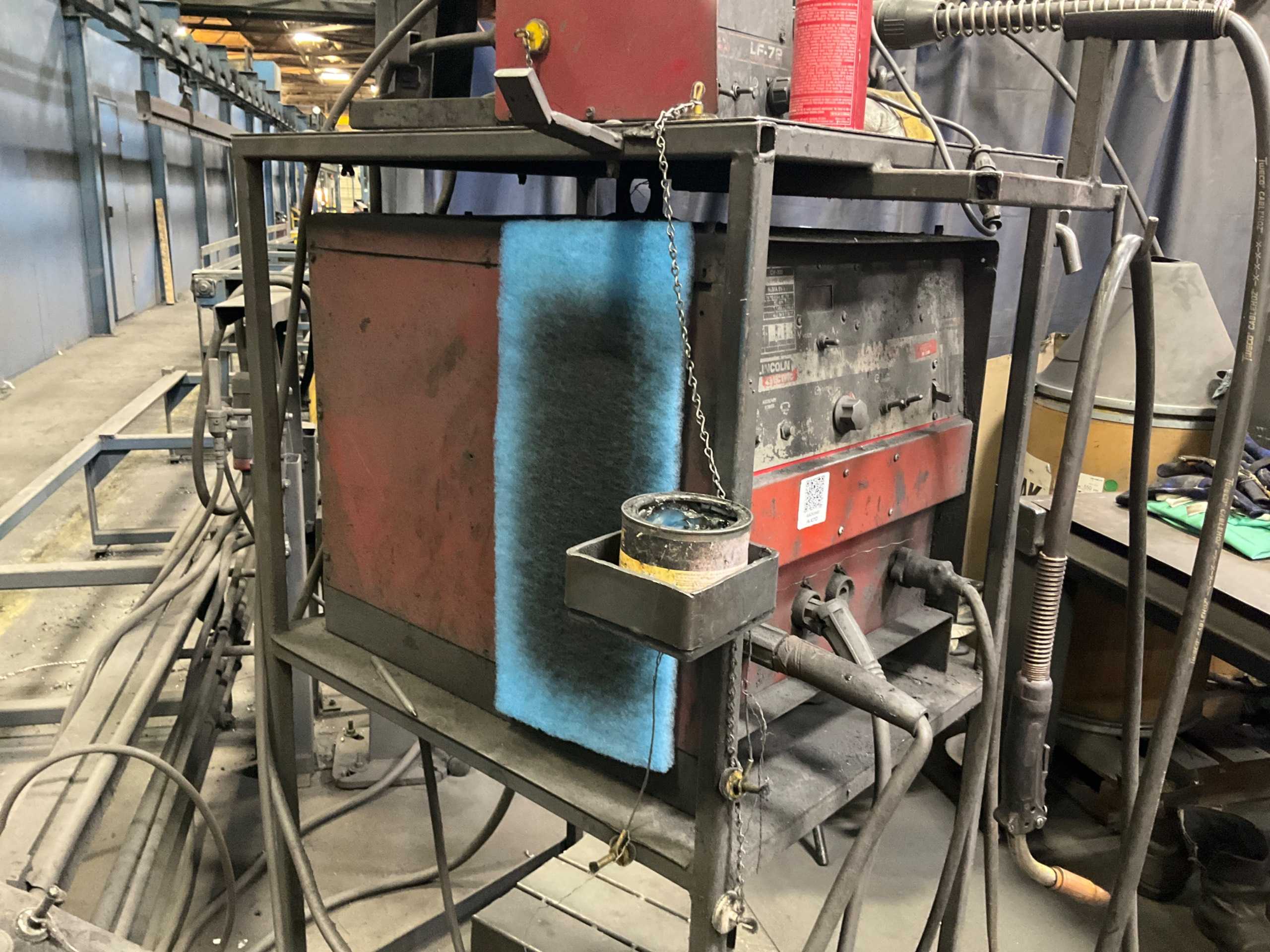 LINCOLN ELECTRIC CV-300 MIG WELDER - MIG WELDERS