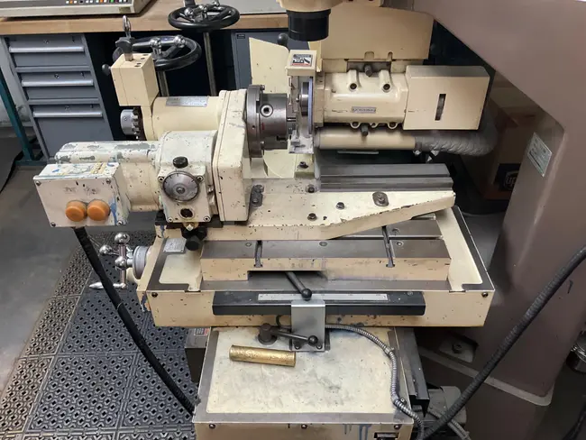 1994 AMADA WASINO GLS-50A OPTICAL PROFILE GRINDING MACHINE - undefined
