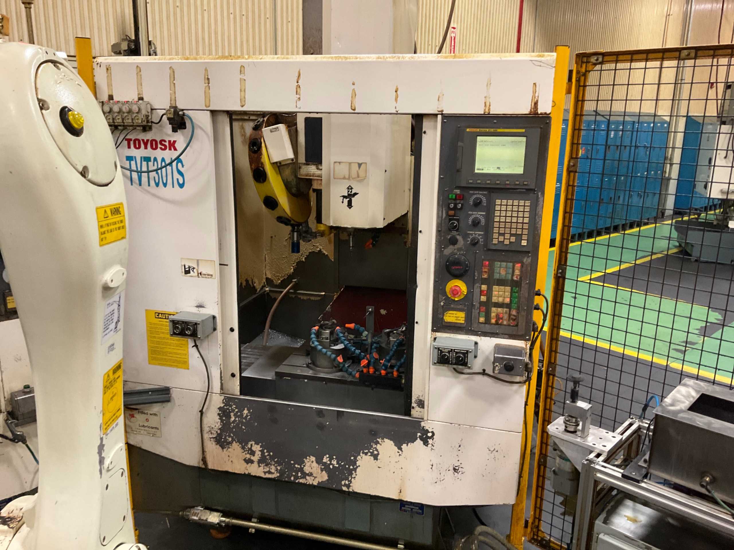 2005 TOYOSK TVT301S VERTICAL MACHINING CENTER - VERTICAL MACHINING CENTERS