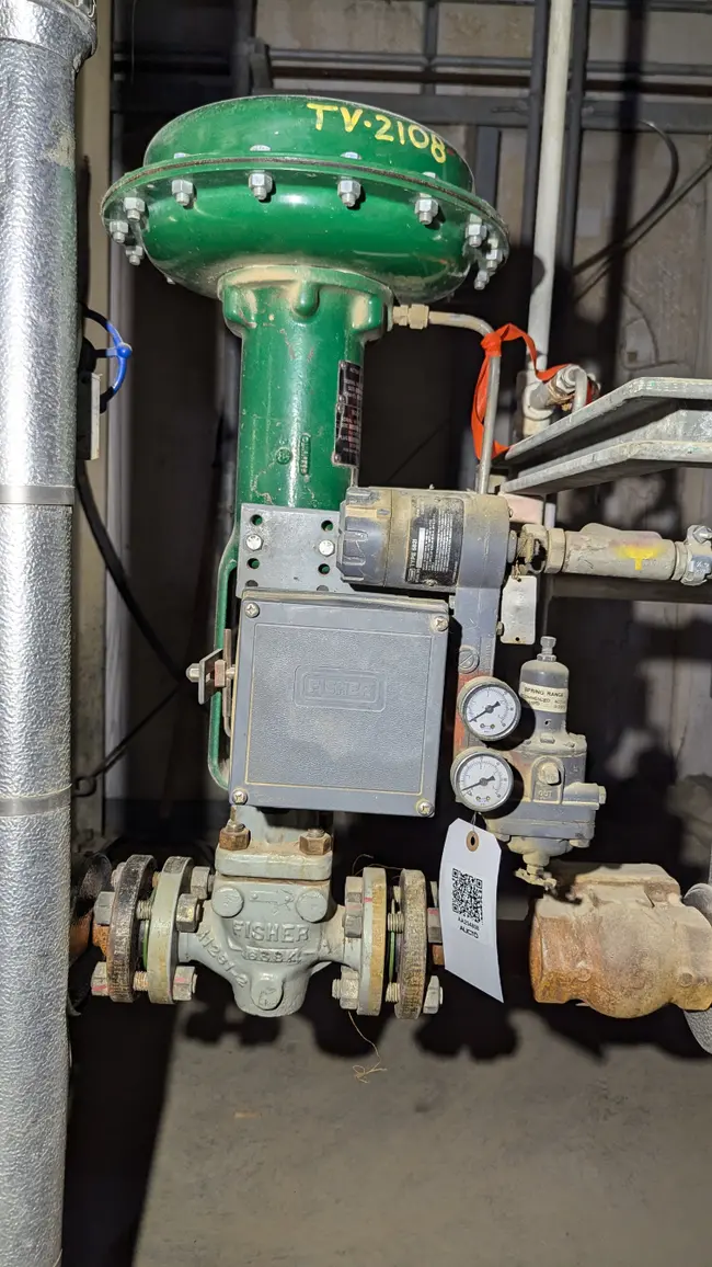 FISHER WCB VALVE & 667 ACTUATOR ASSEMBLY - undefined