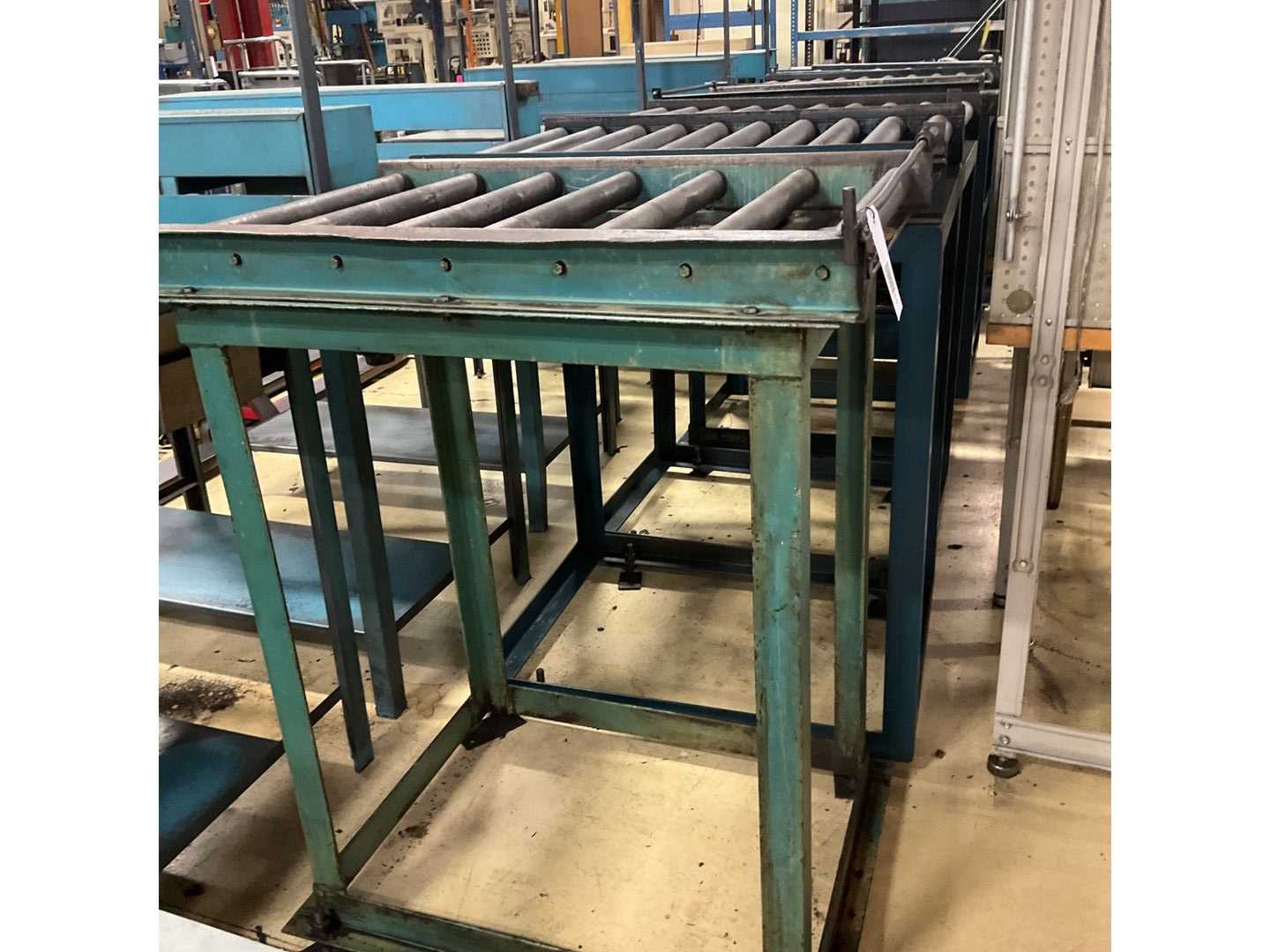 QTY: 6 ROLLER CONVEYOR - ROLLER CONVEYOR
