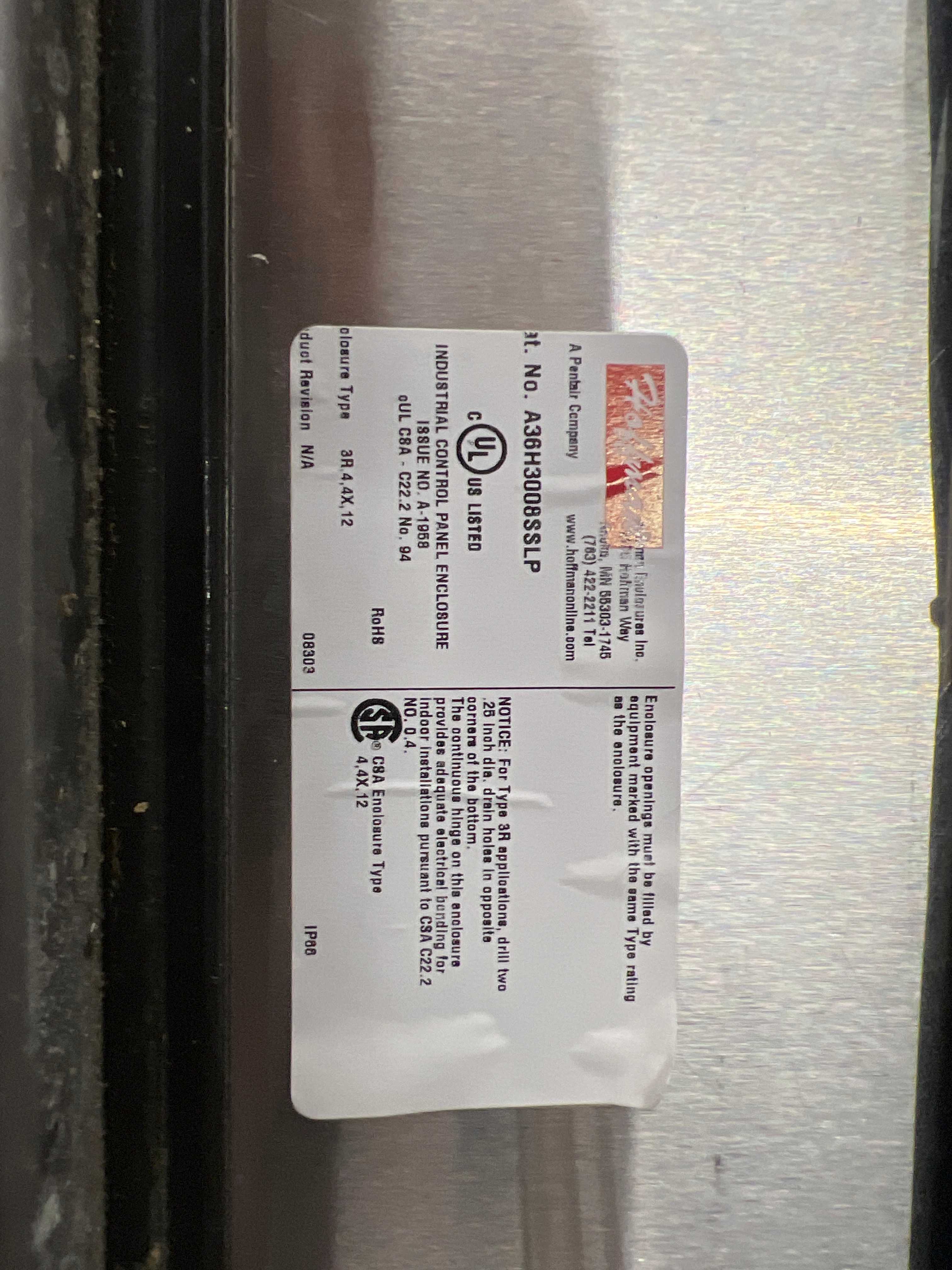 ALLEN-BRADLEY POWERFLEX 40 AC VFD DRIVE WITH CABINET - AC VFD DRIVES