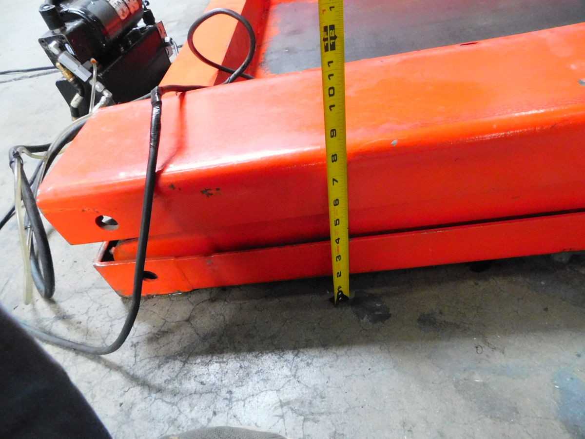 PRESTO XZ44-40 TABLE LIFTS, 4000 LB CAPACITY, 48X40 IN PLATFORM, 42 IN MAX LIFT - LIFTING EQUIPMENT