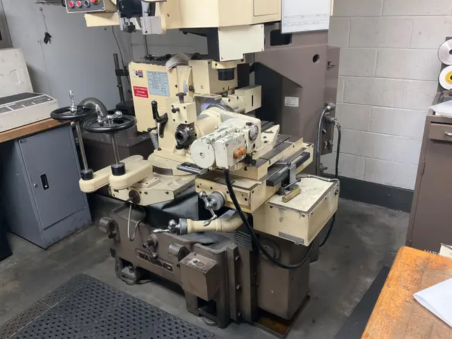 1994 AMADA WASINO GLS-50A OPTICAL PROFILE GRINDING MACHINE - undefined