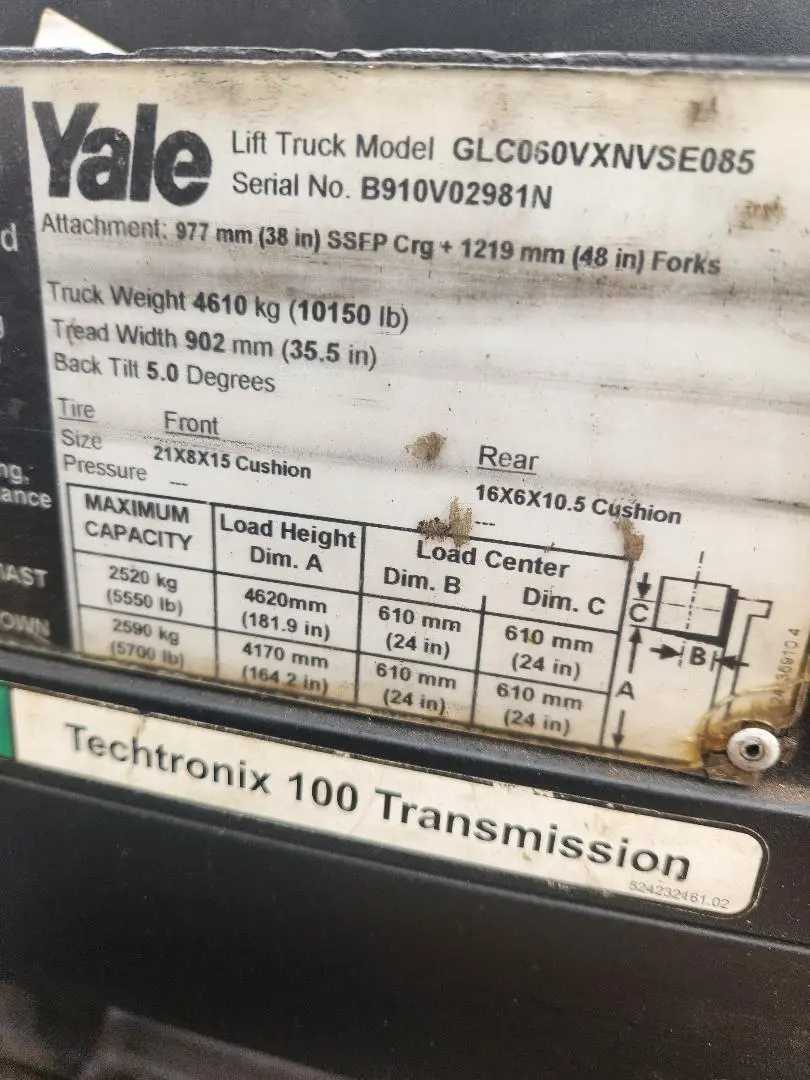 2015 YALE GLC060VXNVSE085 FORKLIFT, 5500LBS LIFT, LPG, 3 STAGE MAST, 48IN FORKS - SIT-DOWN FORKLIFTS