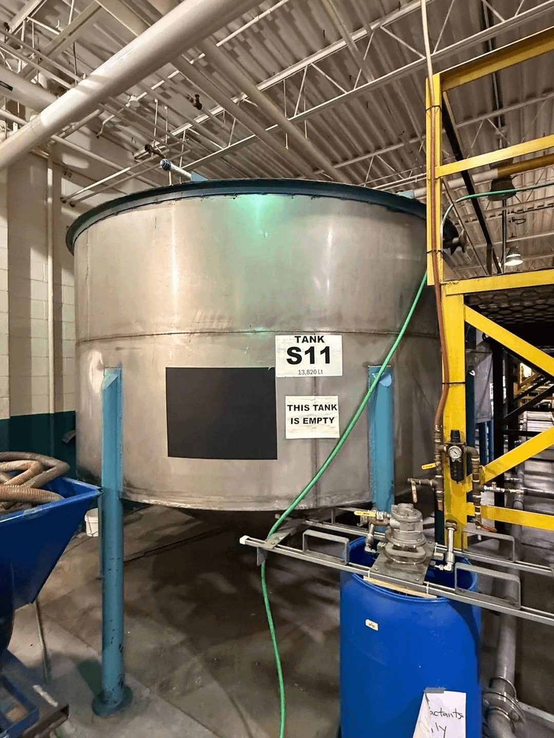 SPARLING BOTTLING & PROCESS STORAGE TANK, 13800L, CONE-BOTTOM, 120X120X67IN - TANKS