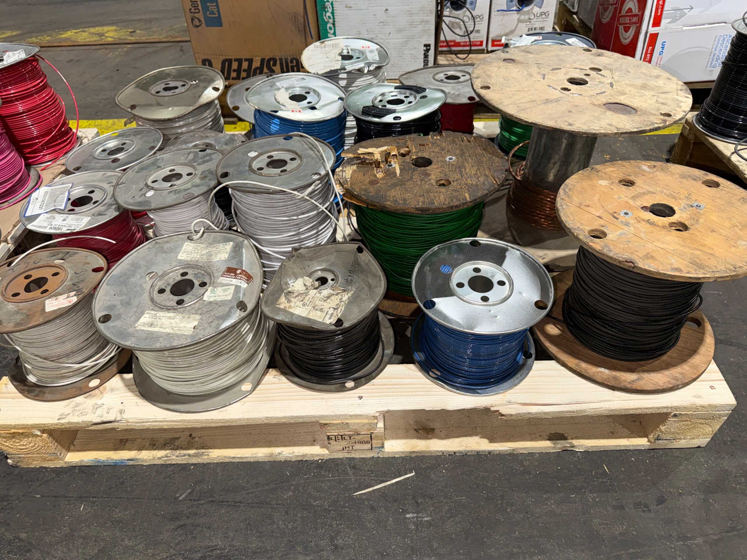BULK QTY OF ELECTRICAL WIRE - ELECTRICAL WIRE