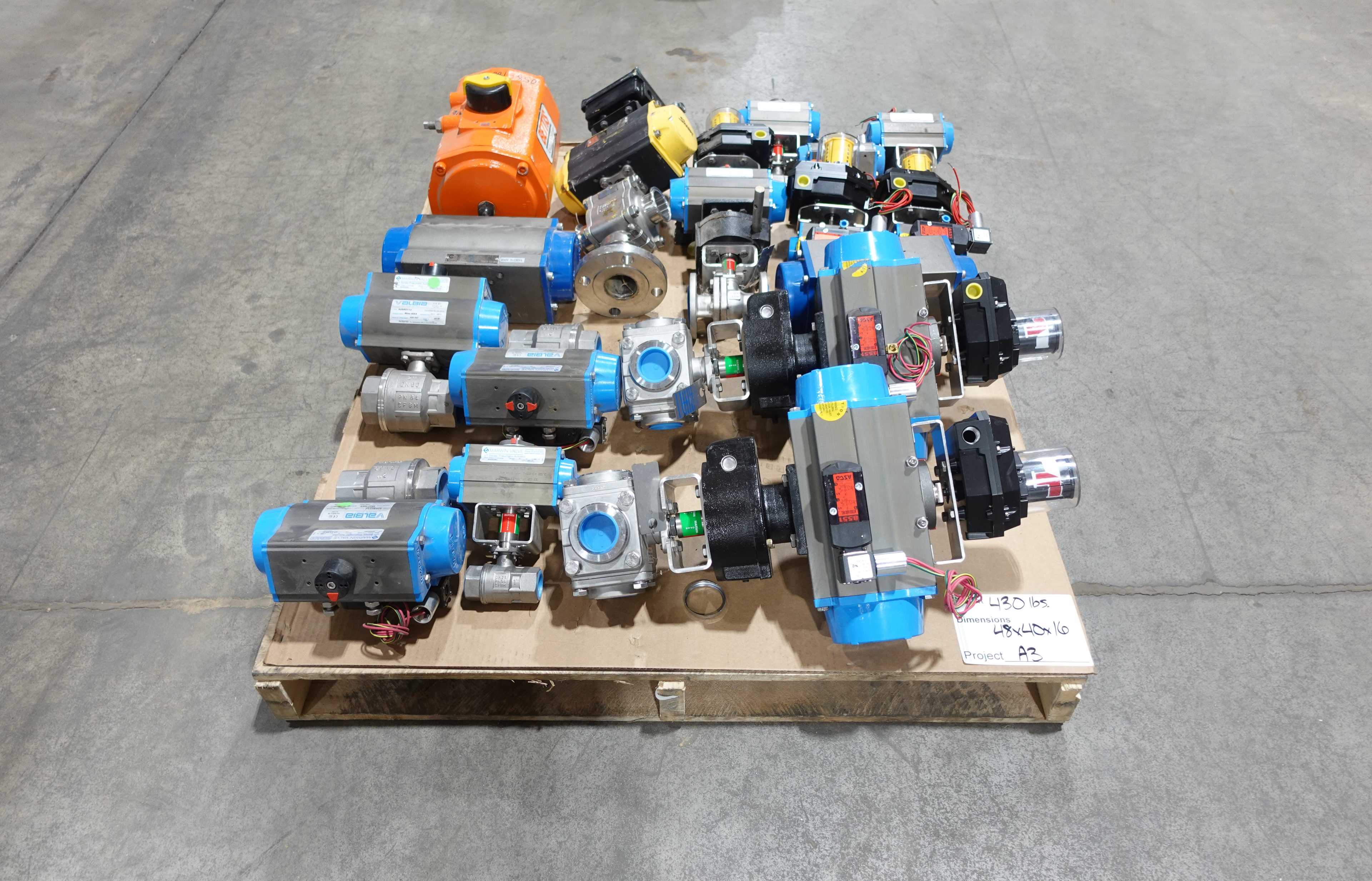 PALLET OF ASSORTED VALVE ACTUATORS, VALBIA, BETTIS, SHAPPE, ABZ