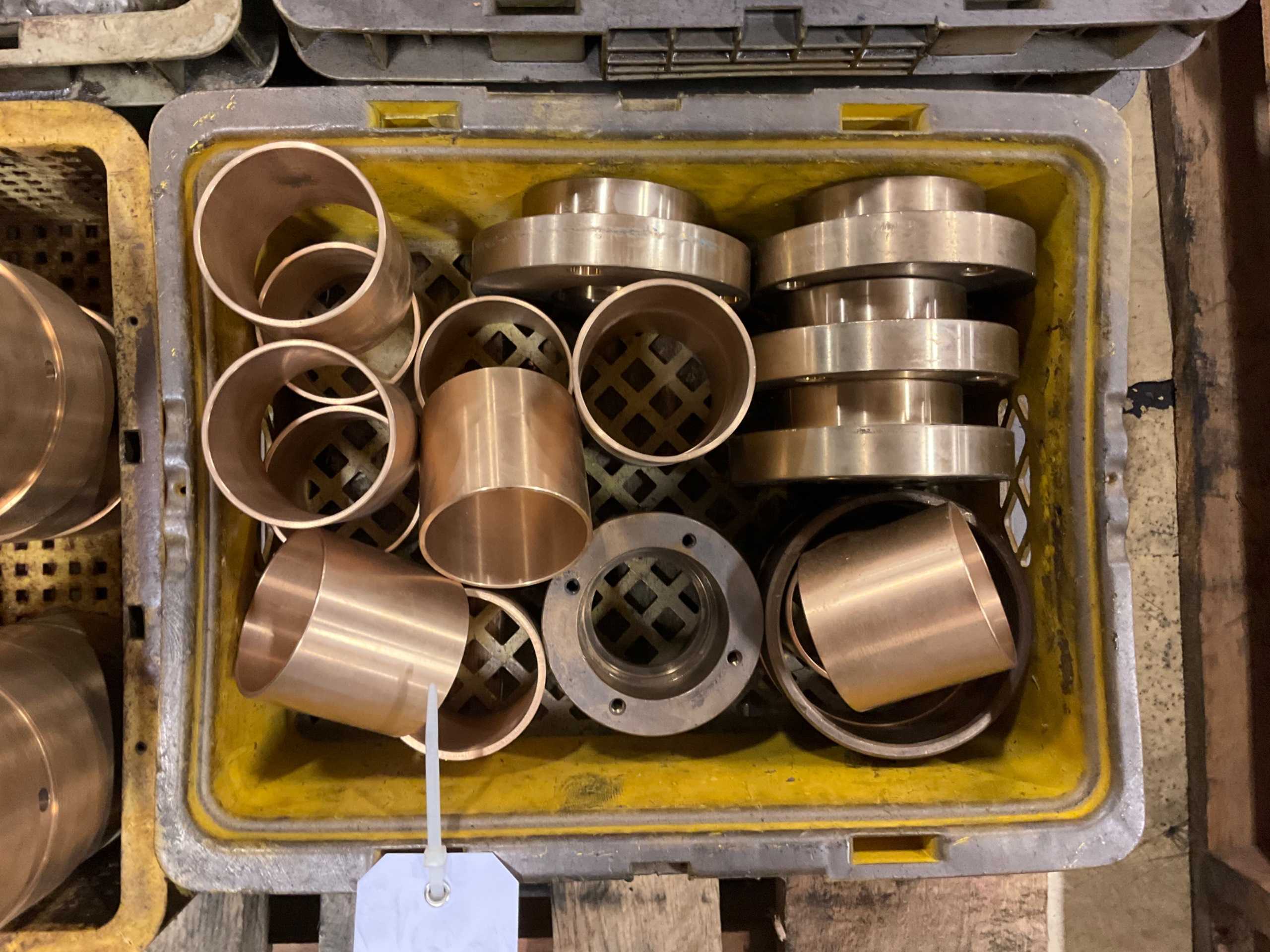 BULK QTY OF BRASS BUSHINGS - INDUSTRIAL PARTS