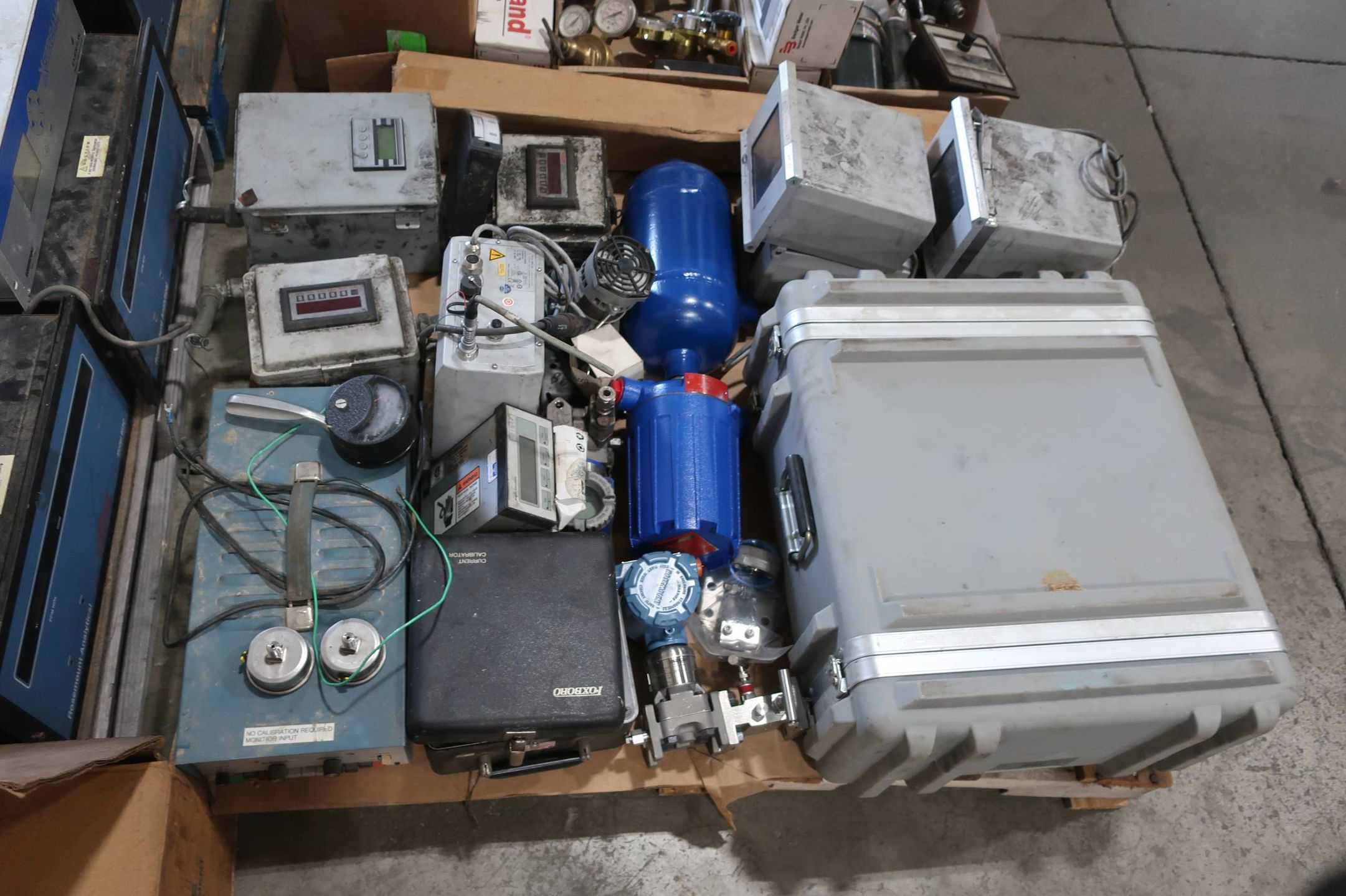 4 PALLETS OF ASSORTED INSTRUMENTATION WITH PROBE - INSTRUMENTATION
