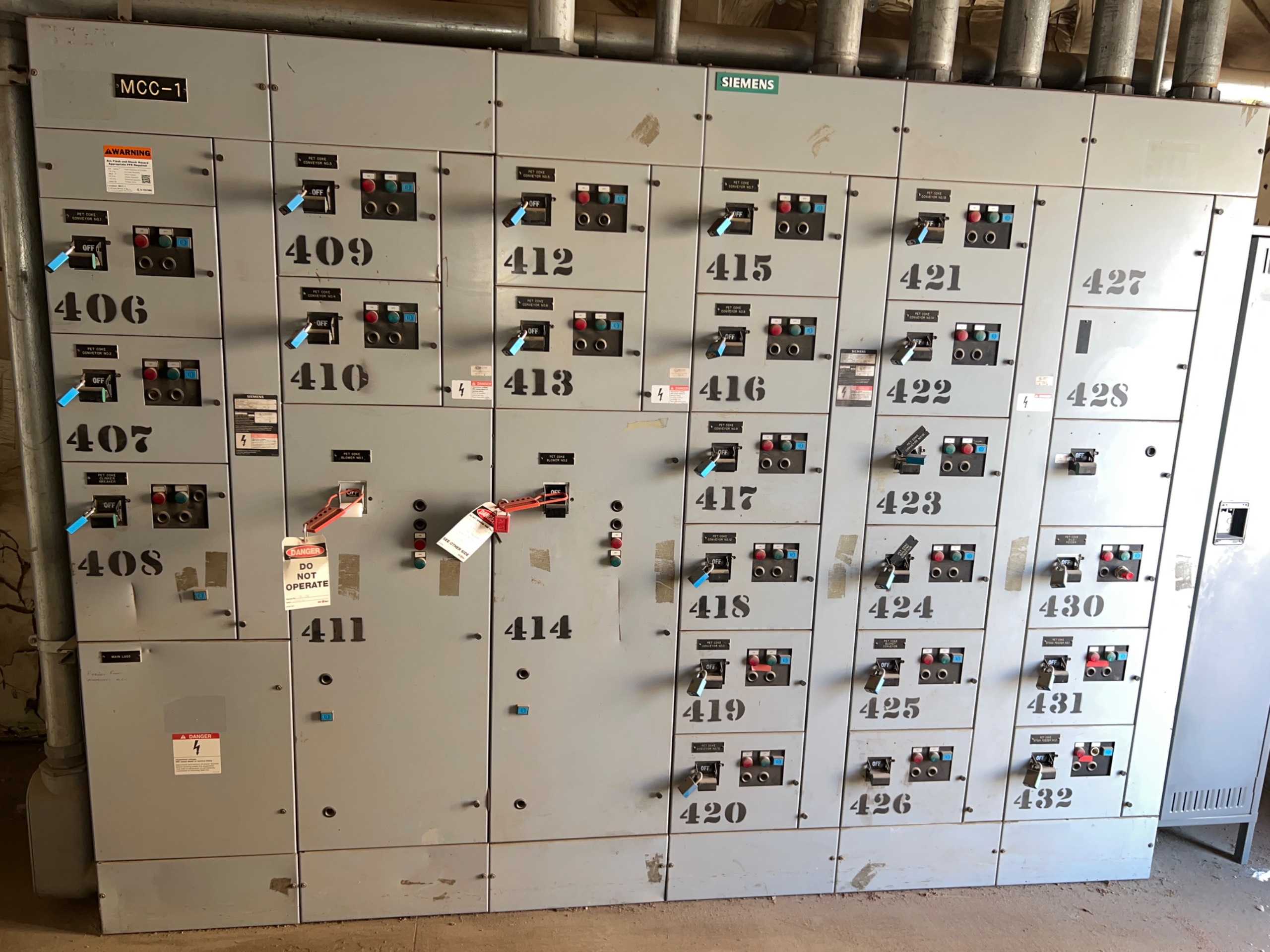 BULK QTY OF SIEMENS 95 MCC - MOTOR CONTROL CENTERS
