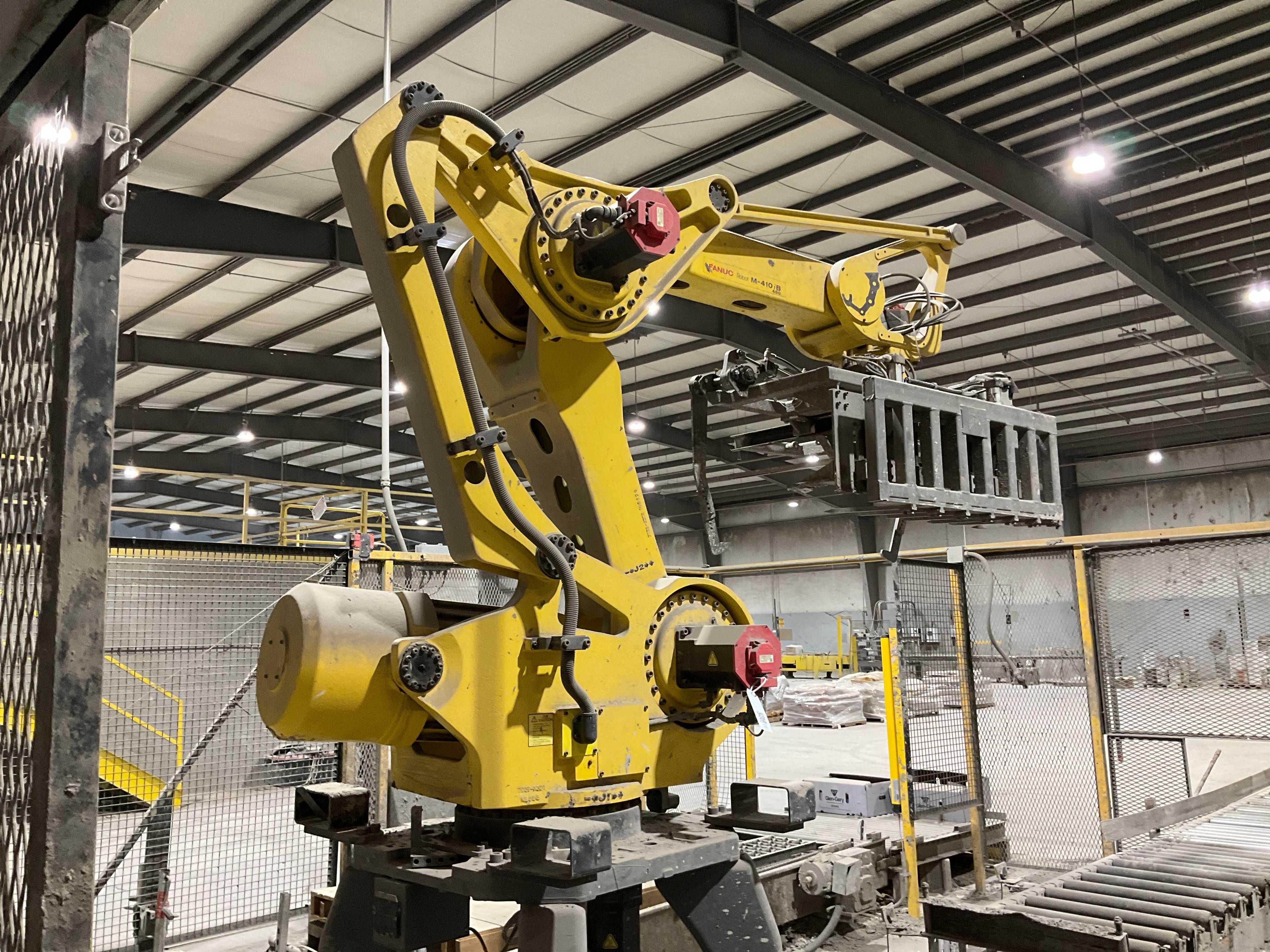 FANUC M-410IB ROBOT & CONTROLLER ASSEMBLY -